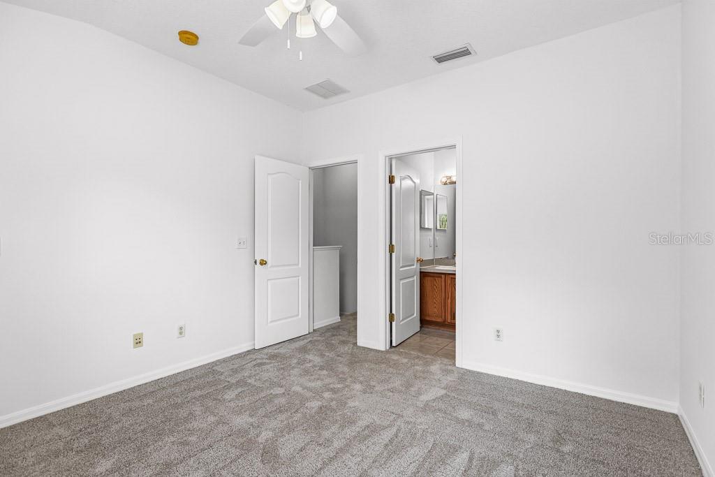 15807 FISHHAWK FALLS DR, LITHIA, FL, 33547