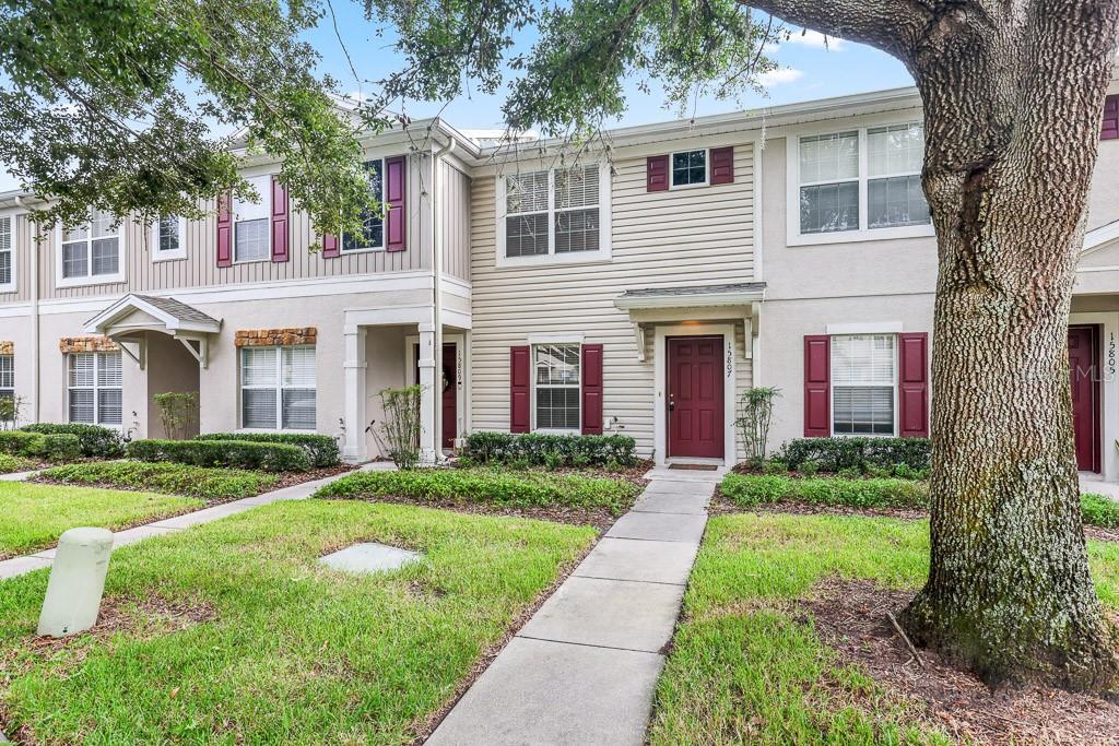 15807 FISHHAWK FALLS DR, LITHIA, FL, 33547