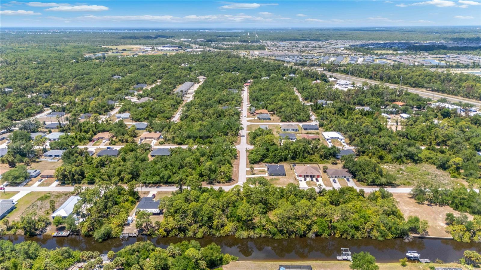 2042 COMO ST, PORT CHARLOTTE, FL, 33948