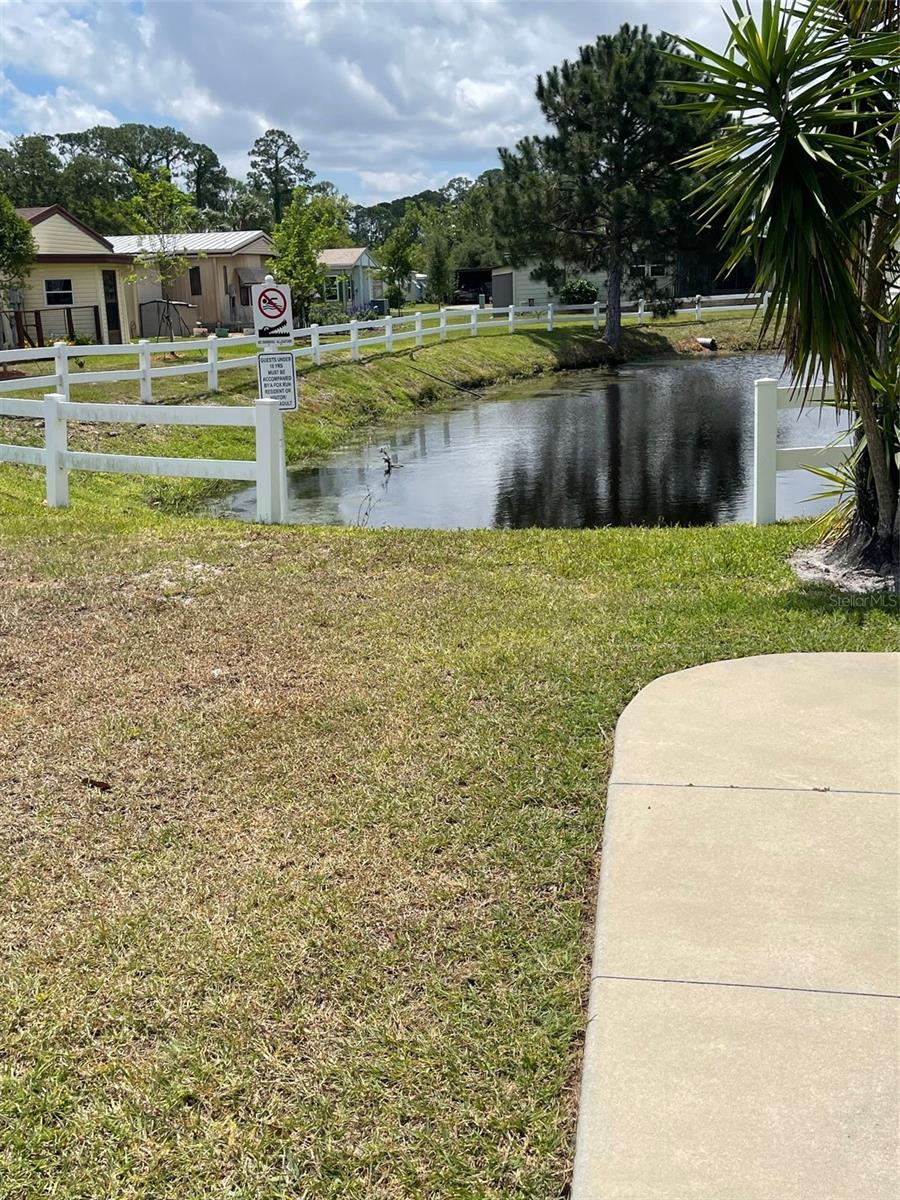 2804 WEKIVA RD, TAVARES, FL, 32778