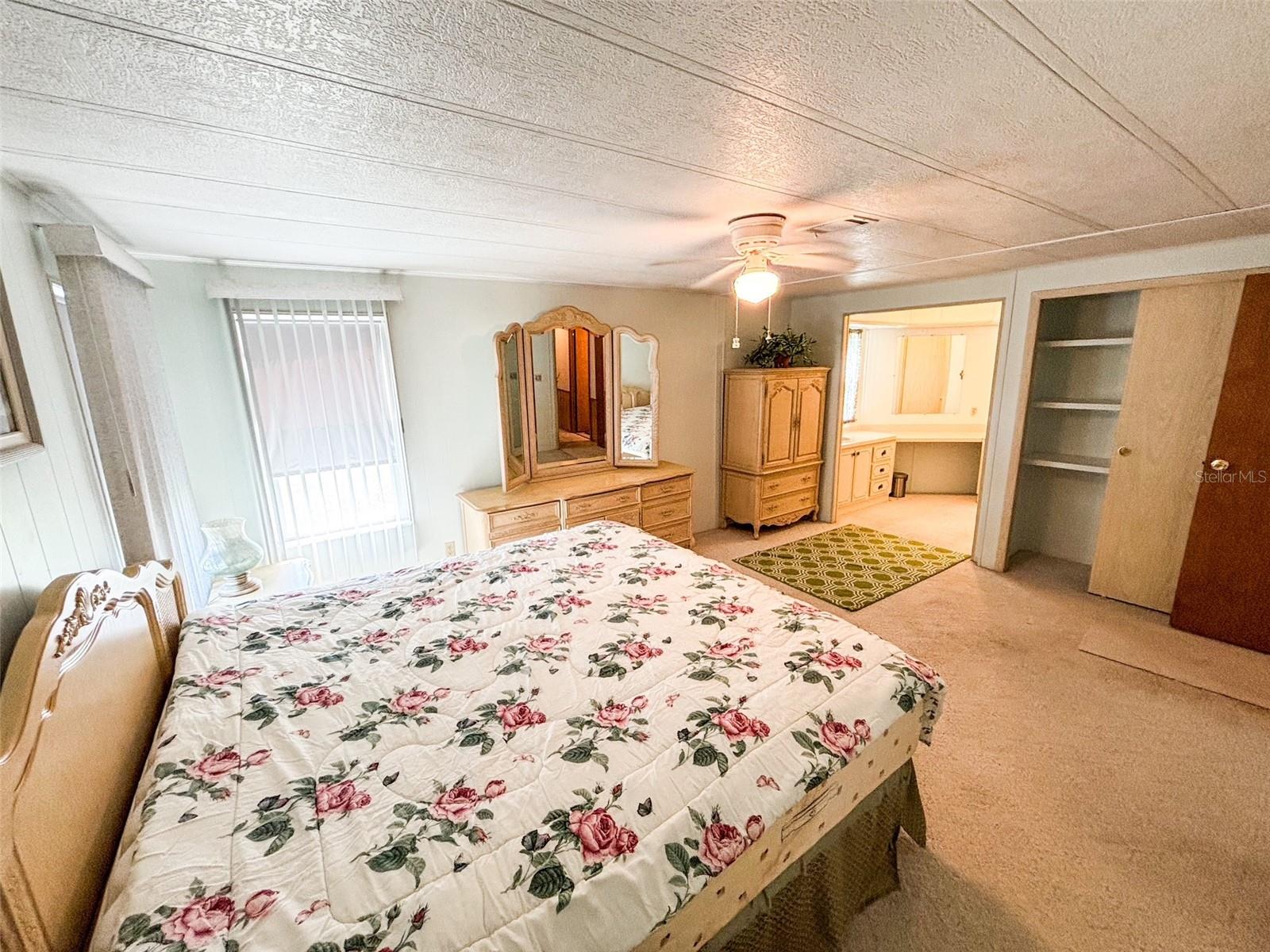 2804 WEKIVA RD, TAVARES, FL, 32778