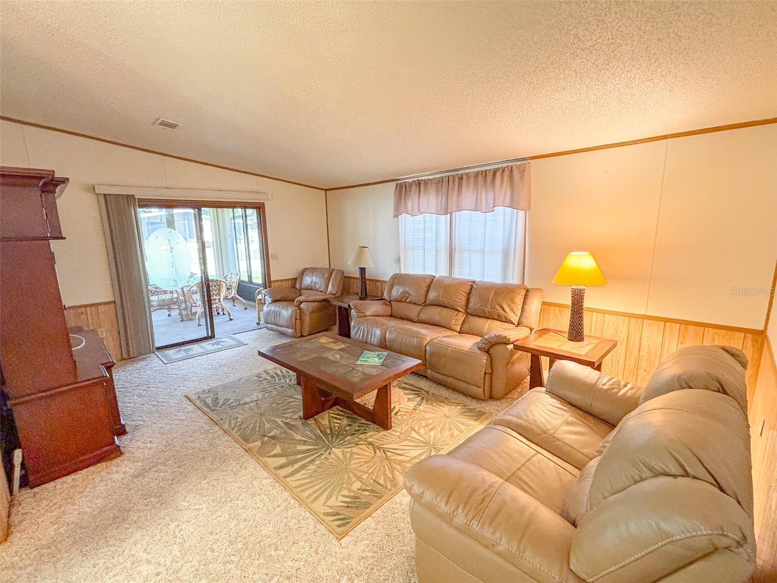 2804 WEKIVA RD, TAVARES, FL, 32778