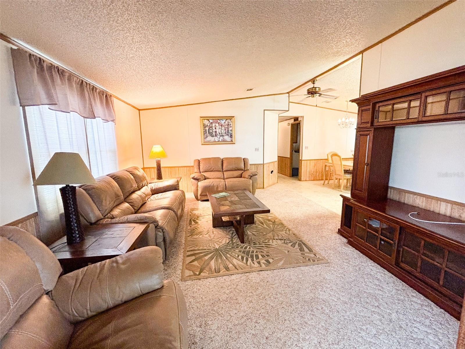 2804 WEKIVA RD, TAVARES, FL, 32778