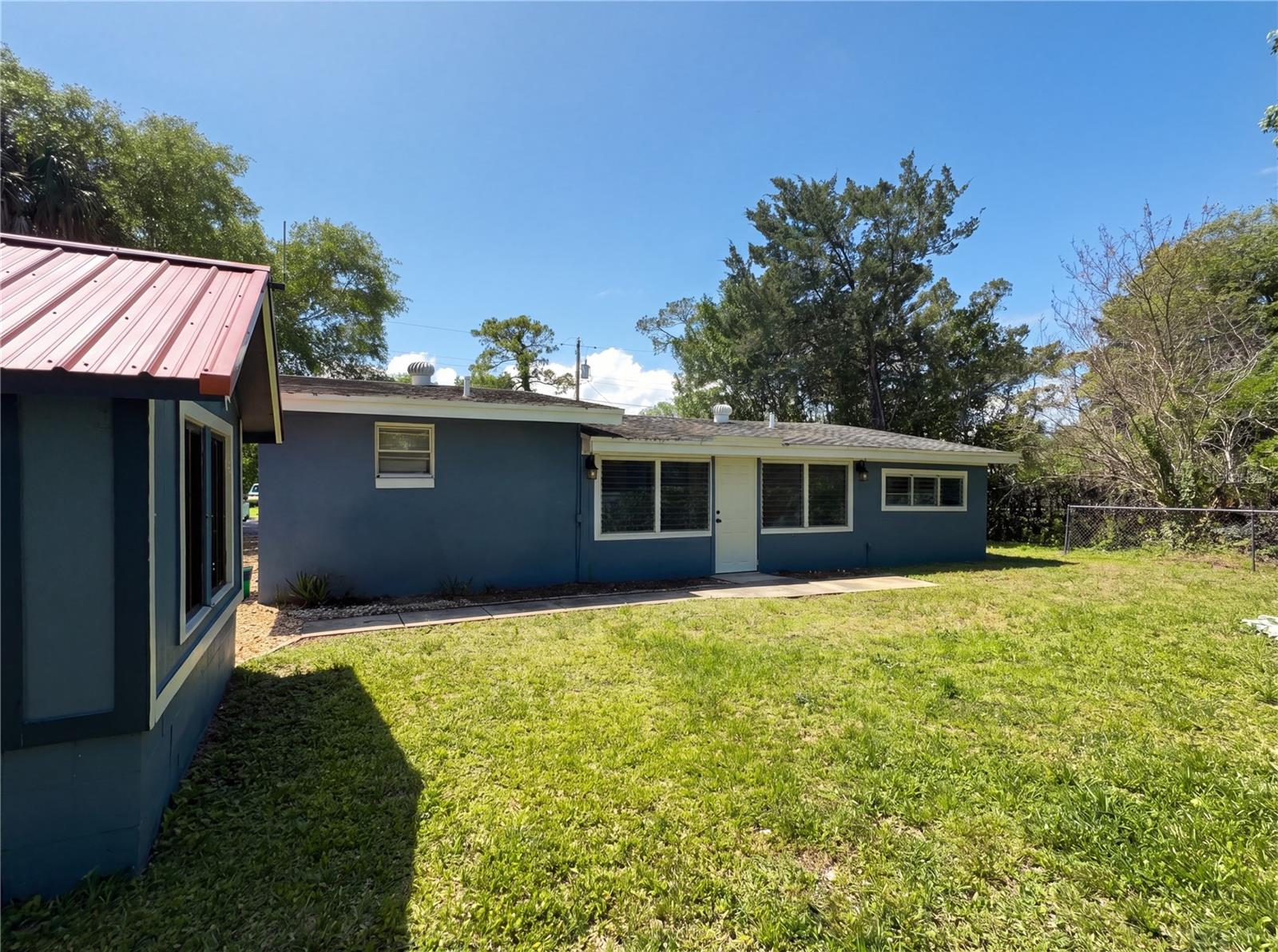 1385 BENDER AVE, DAYTONA BEACH, FL, 32117