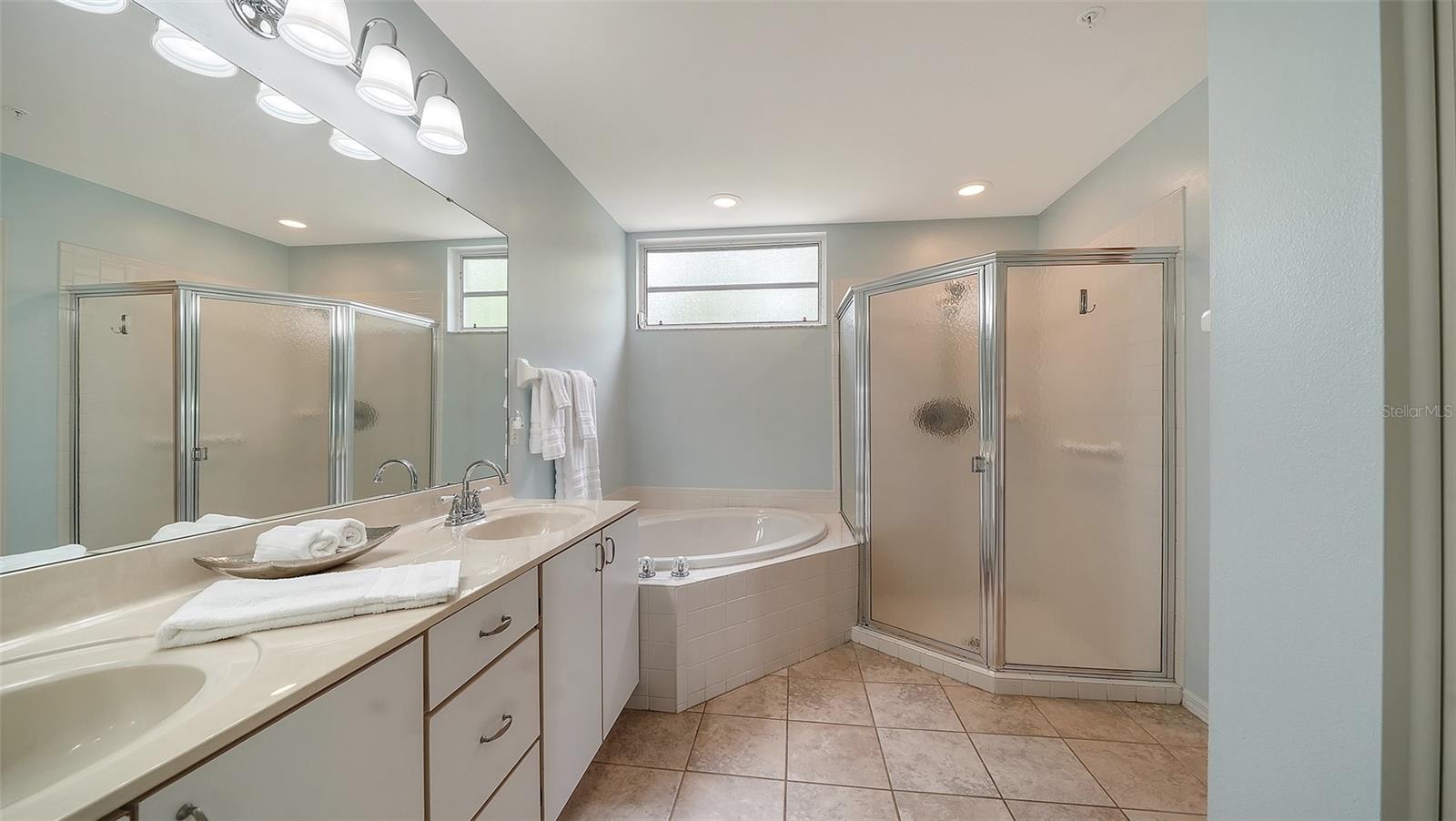 8901 VERANDA WAY #111, SARASOTA, FL, 34238