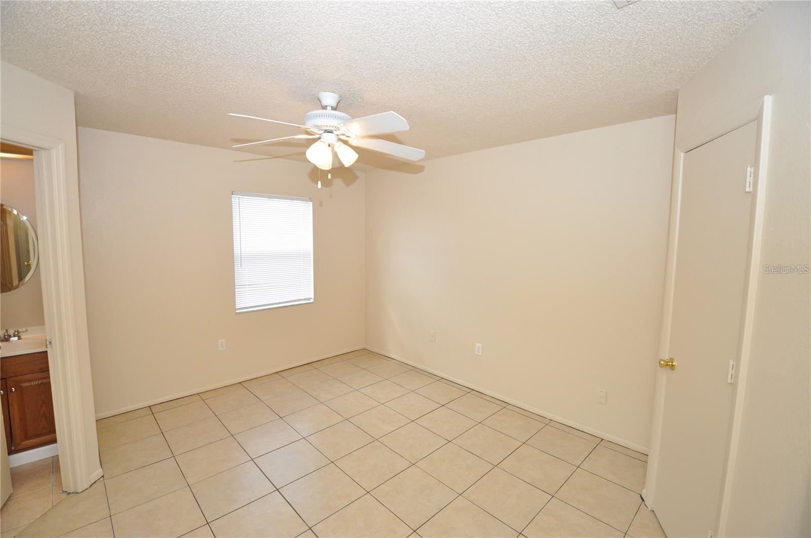 400 RED HAWK LOOP, WINTER HAVEN, FL, 33880