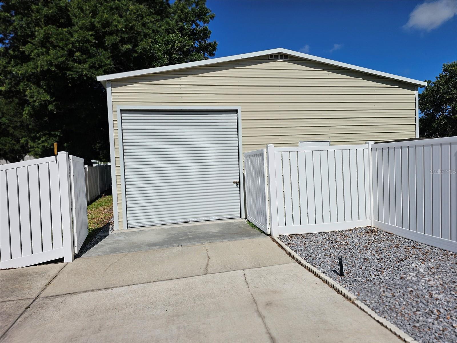 1401 LINDSEY RD, PLANT CITY, FL, 33566