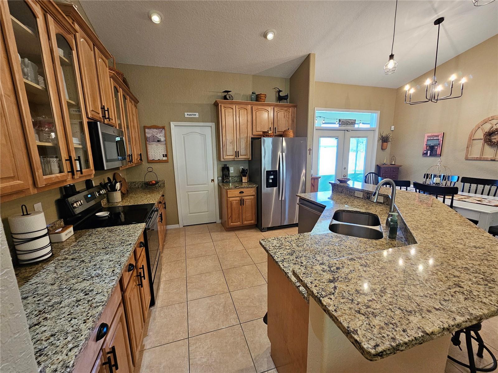 1401 LINDSEY RD, PLANT CITY, FL, 33566