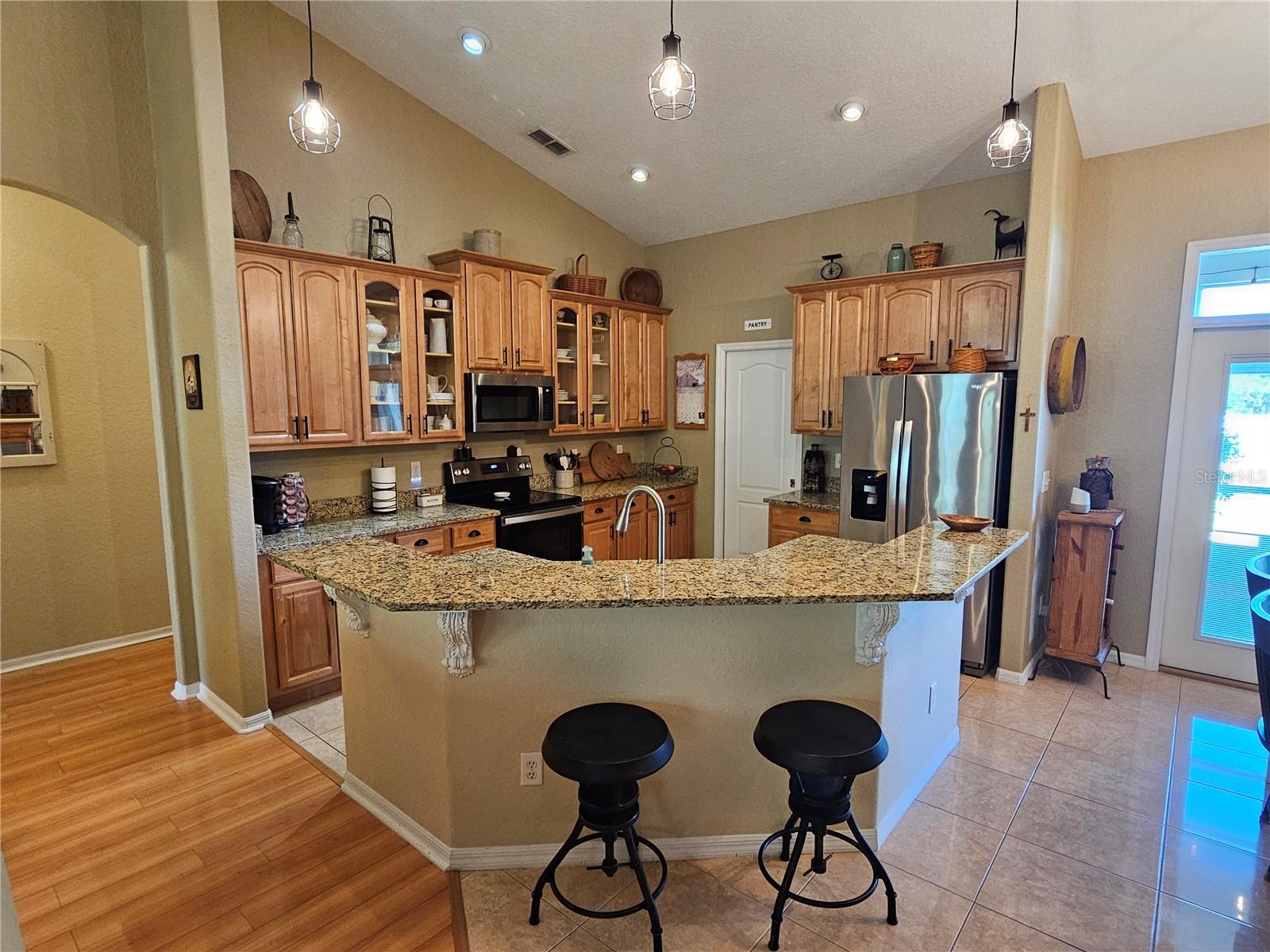 1401 LINDSEY RD, PLANT CITY, FL, 33566