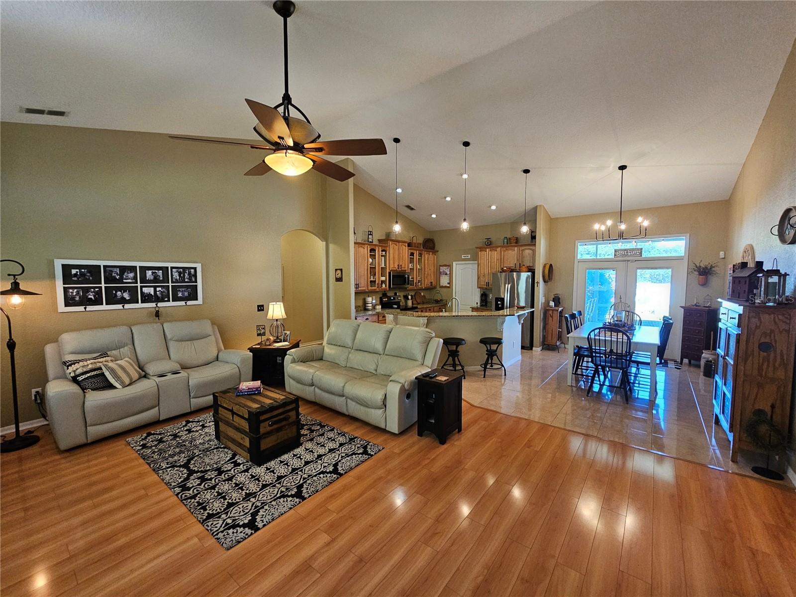 1401 LINDSEY RD, PLANT CITY, FL, 33566