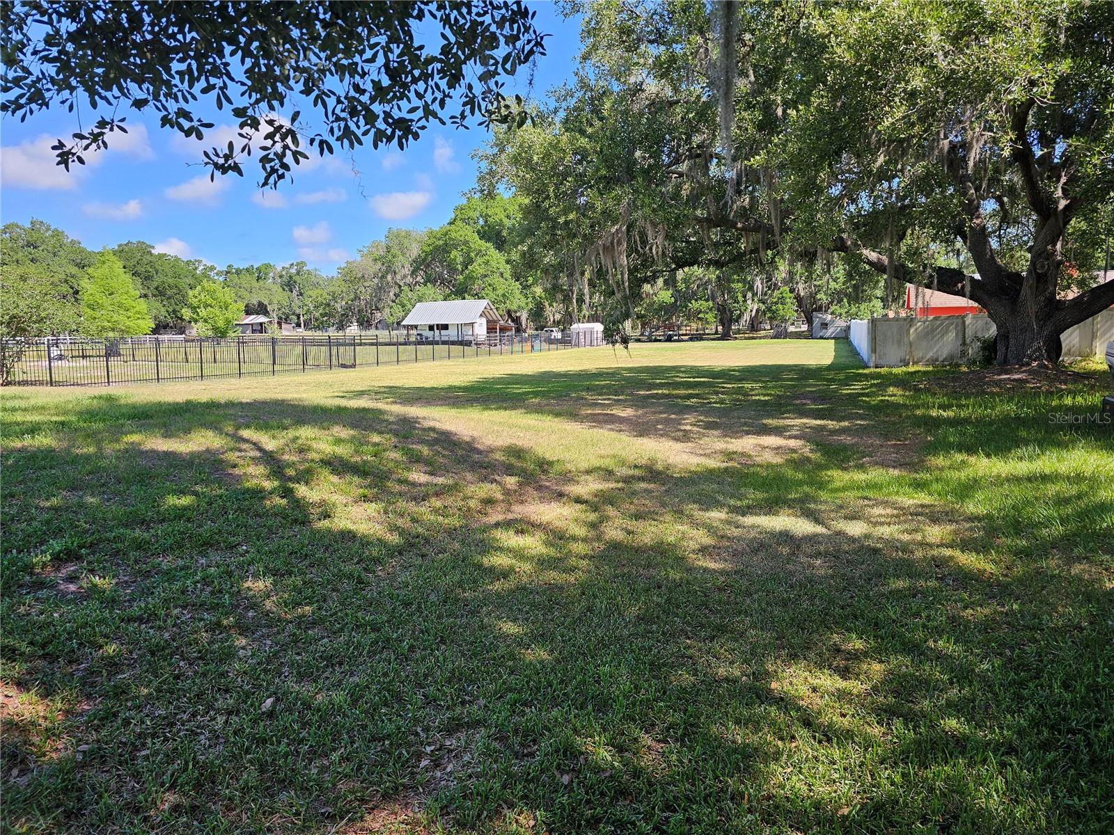 1401 LINDSEY RD, PLANT CITY, FL, 33566