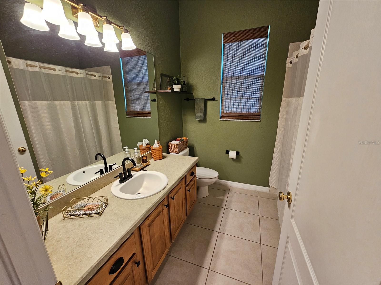 1401 LINDSEY RD, PLANT CITY, FL, 33566