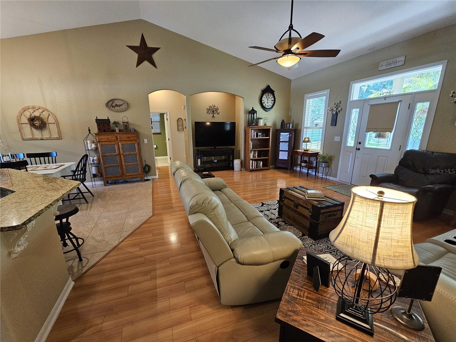 1401 LINDSEY RD, PLANT CITY, FL, 33566