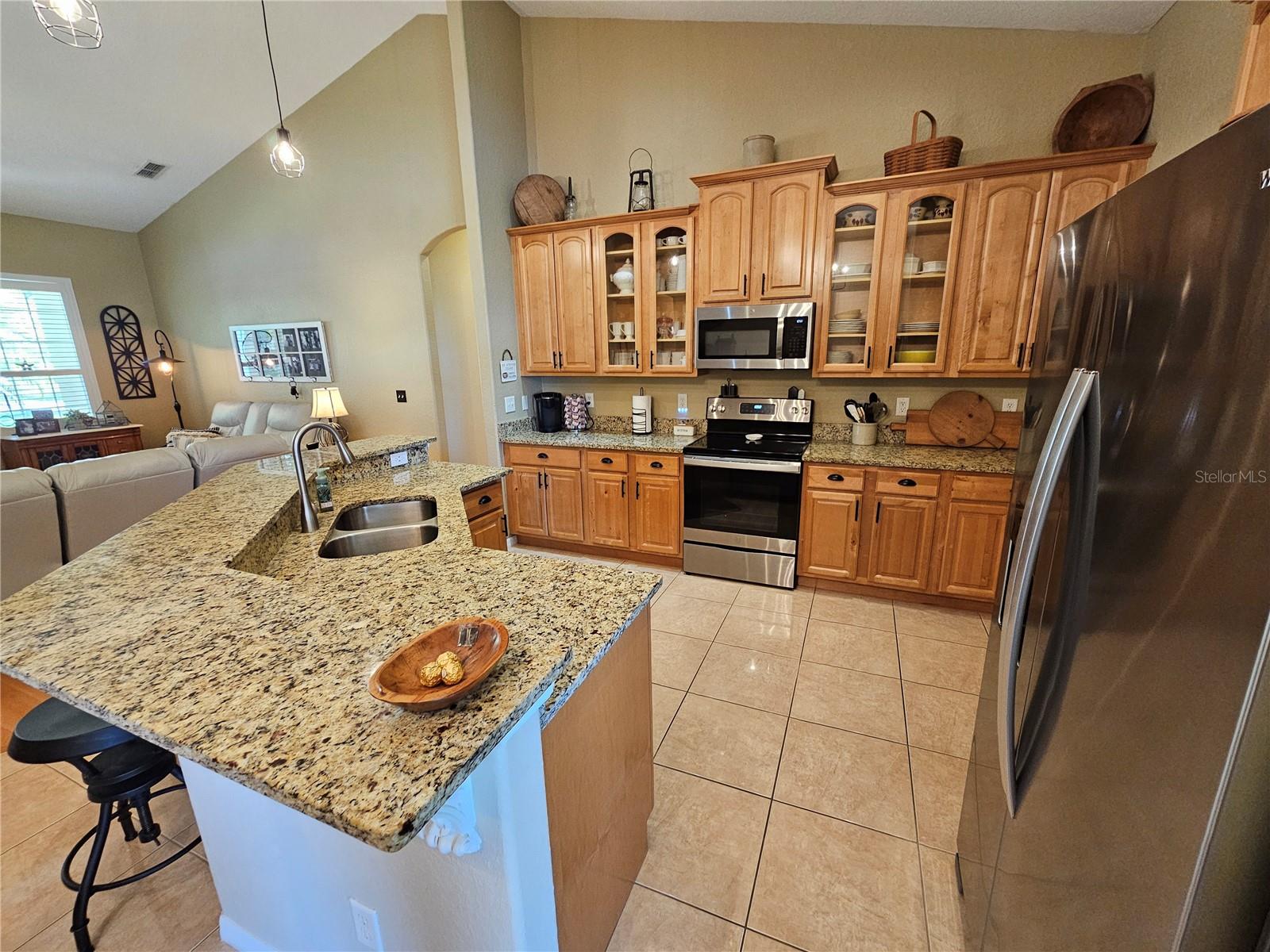 1401 LINDSEY RD, PLANT CITY, FL, 33566