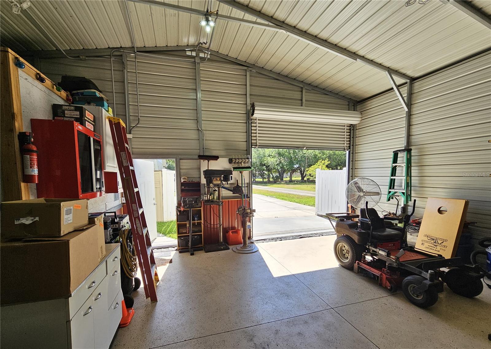 1401 LINDSEY RD, PLANT CITY, FL, 33566