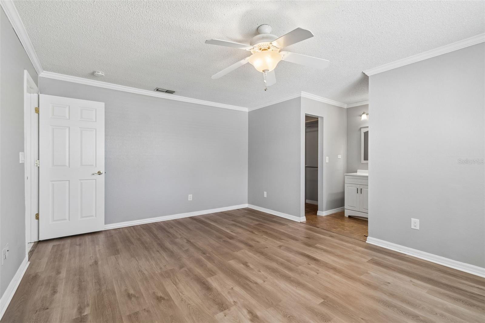 SCOTS LANDING, DUNEDIN, FL, 34698