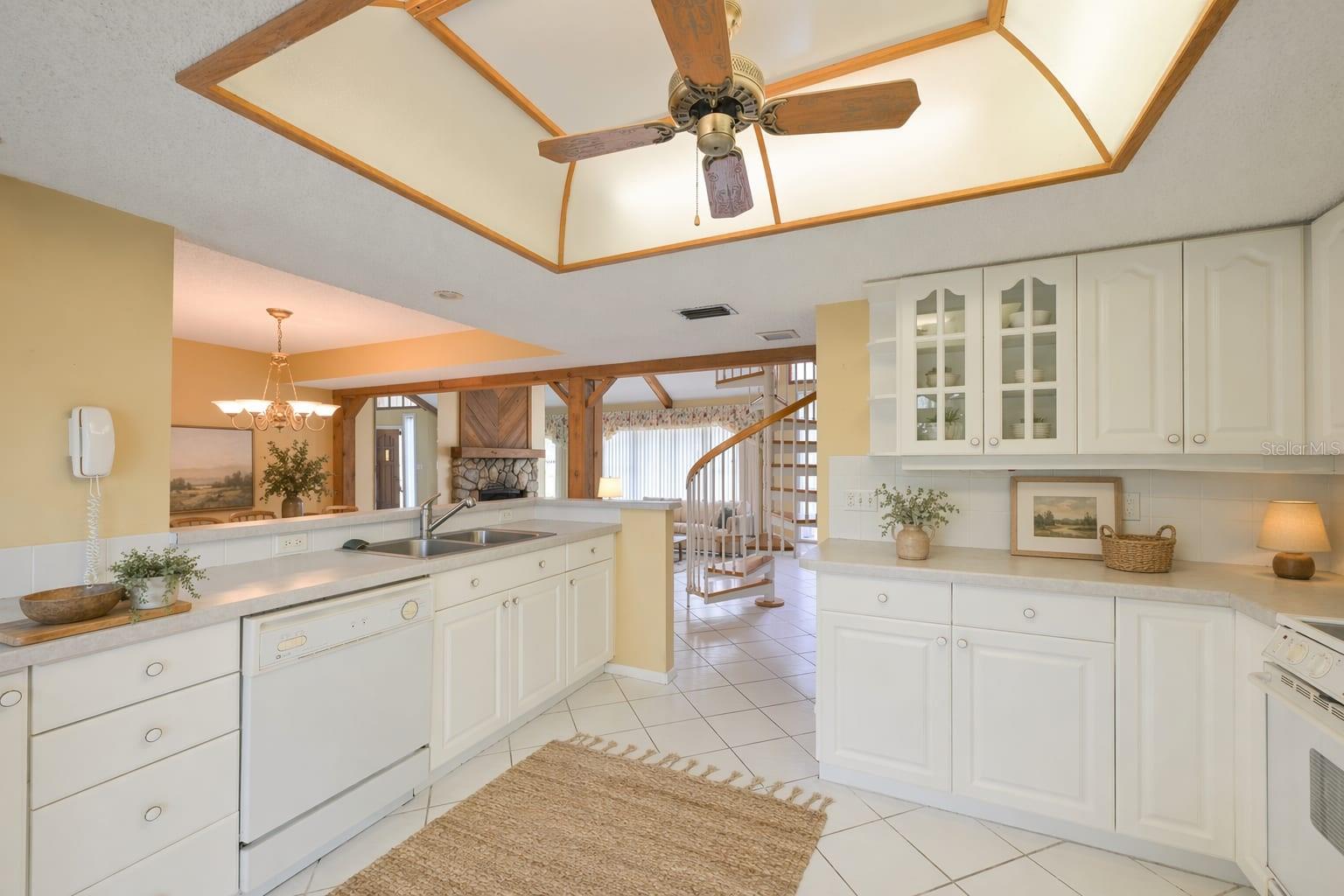 11265 73RD AVE, SEMINOLE, FL, 33772