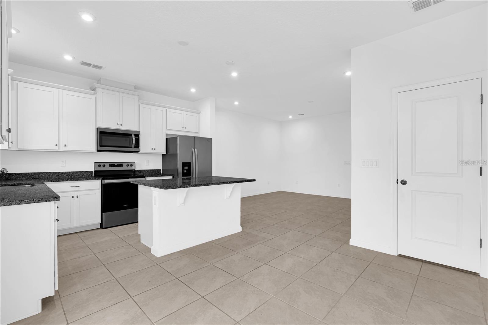 1104 LAKESHORE BREEZE PL, KISSIMMEE, FL, 34747