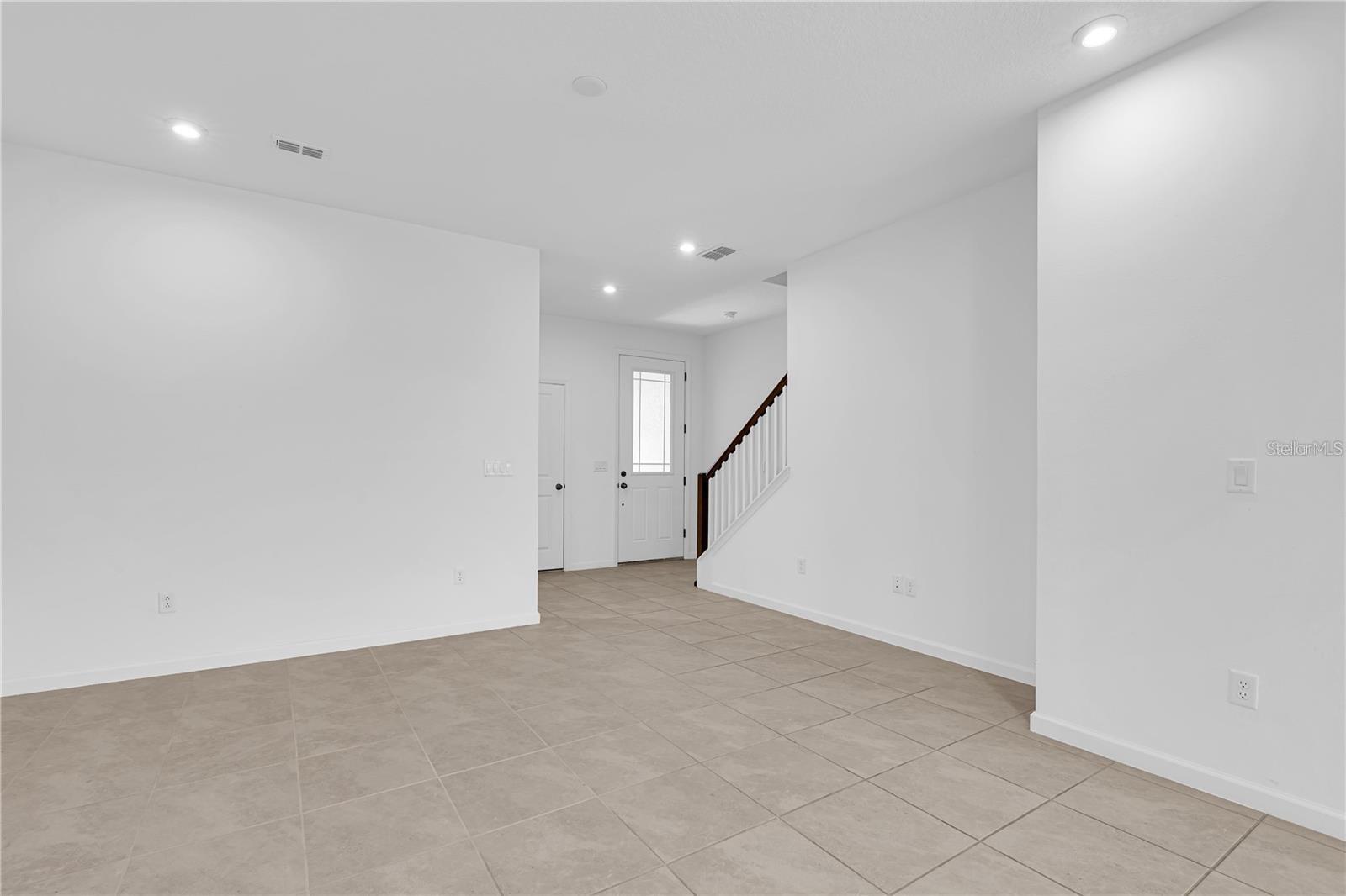 1104 LAKESHORE BREEZE PL, KISSIMMEE, FL, 34747