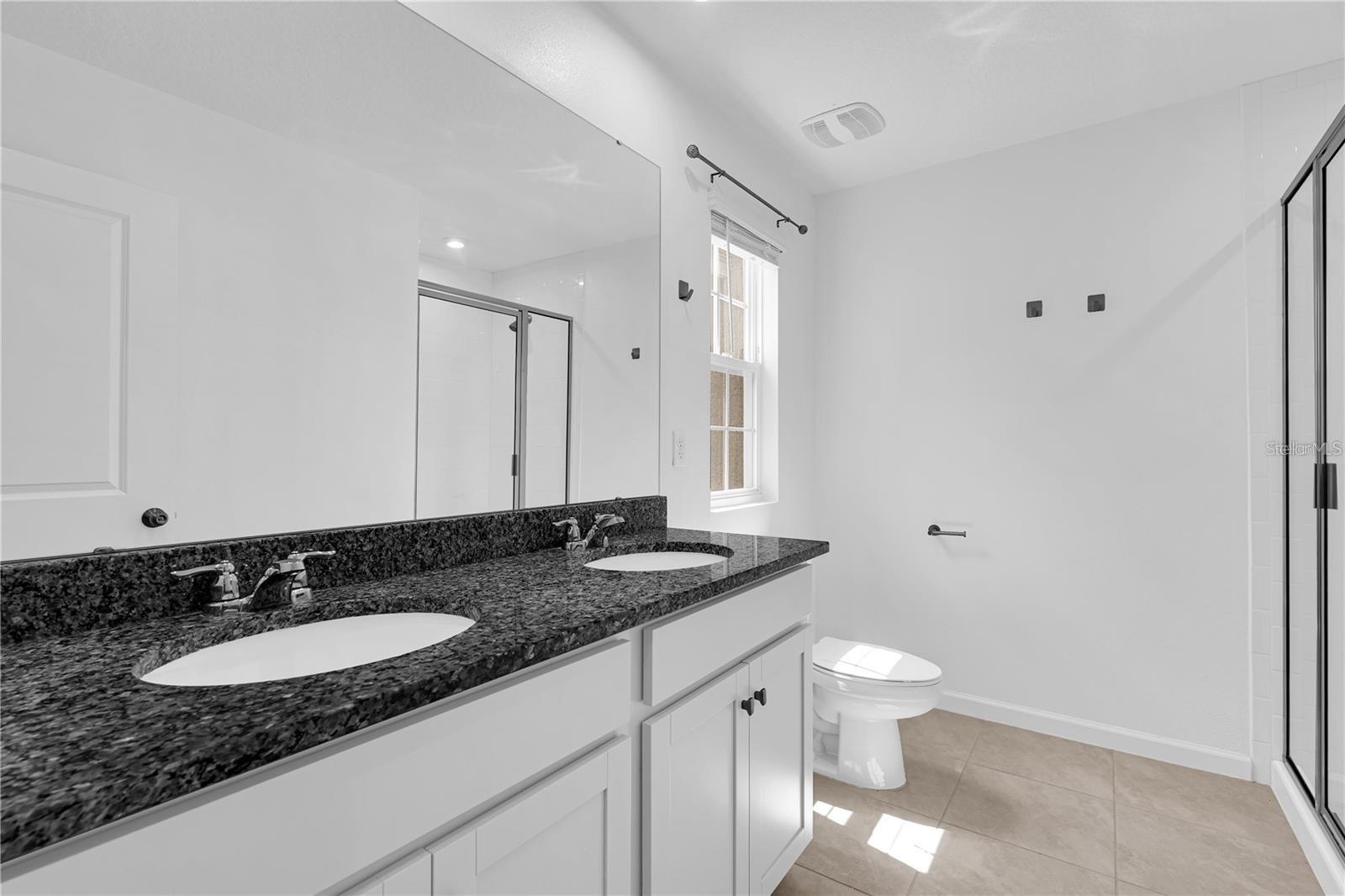 1104 LAKESHORE BREEZE PL, KISSIMMEE, FL, 34747