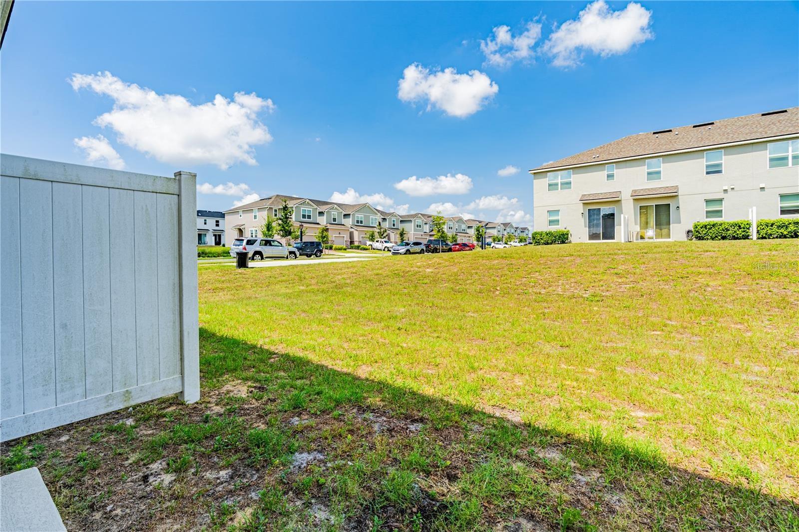1104 LAKESHORE BREEZE PL, KISSIMMEE, FL, 34747