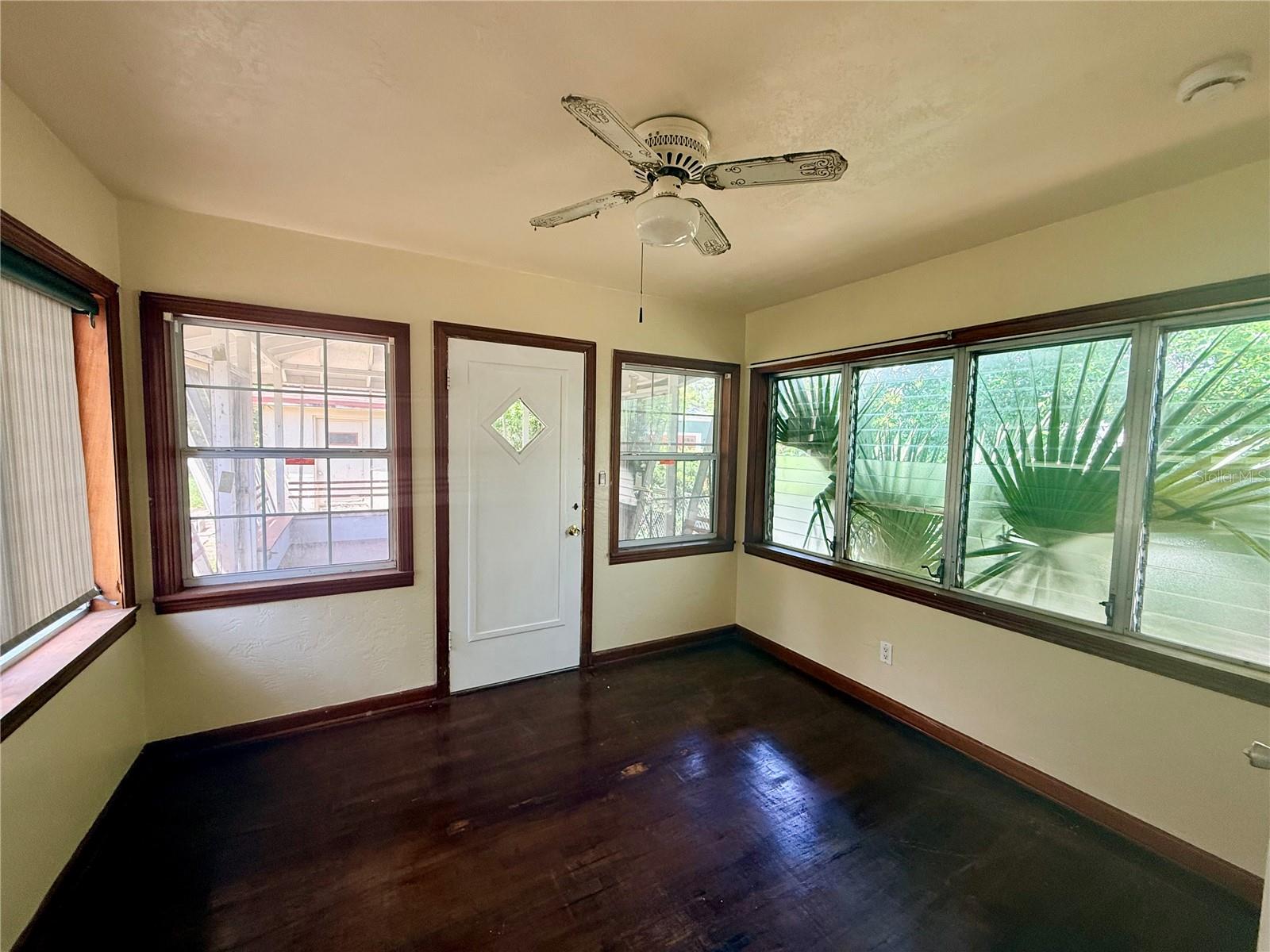 437 W WISCONSIN AVE, DELAND, FL, 32720