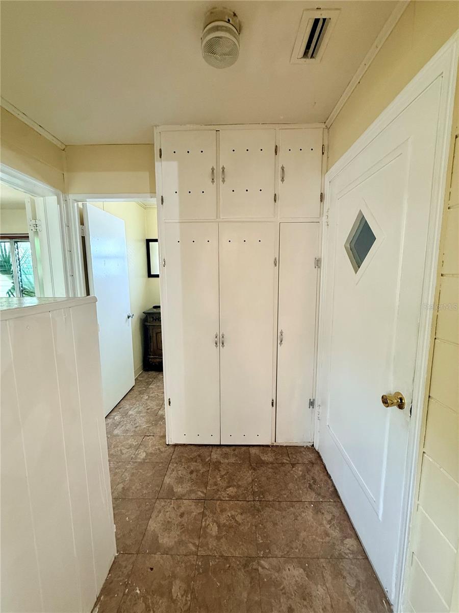 437 W WISCONSIN AVE, DELAND, FL, 32720