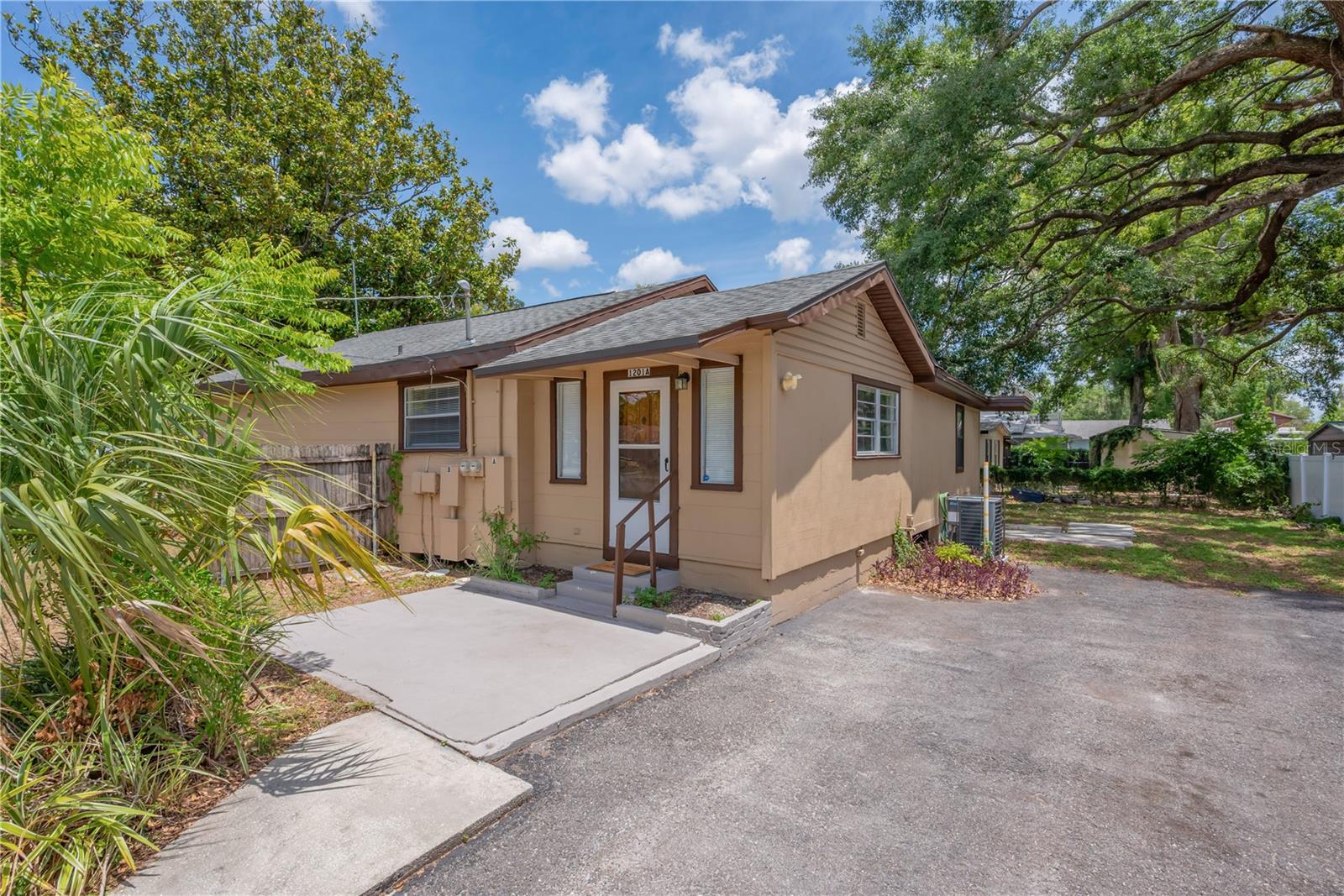 1201 E NORFOLK ST, TAMPA, FL, 33604