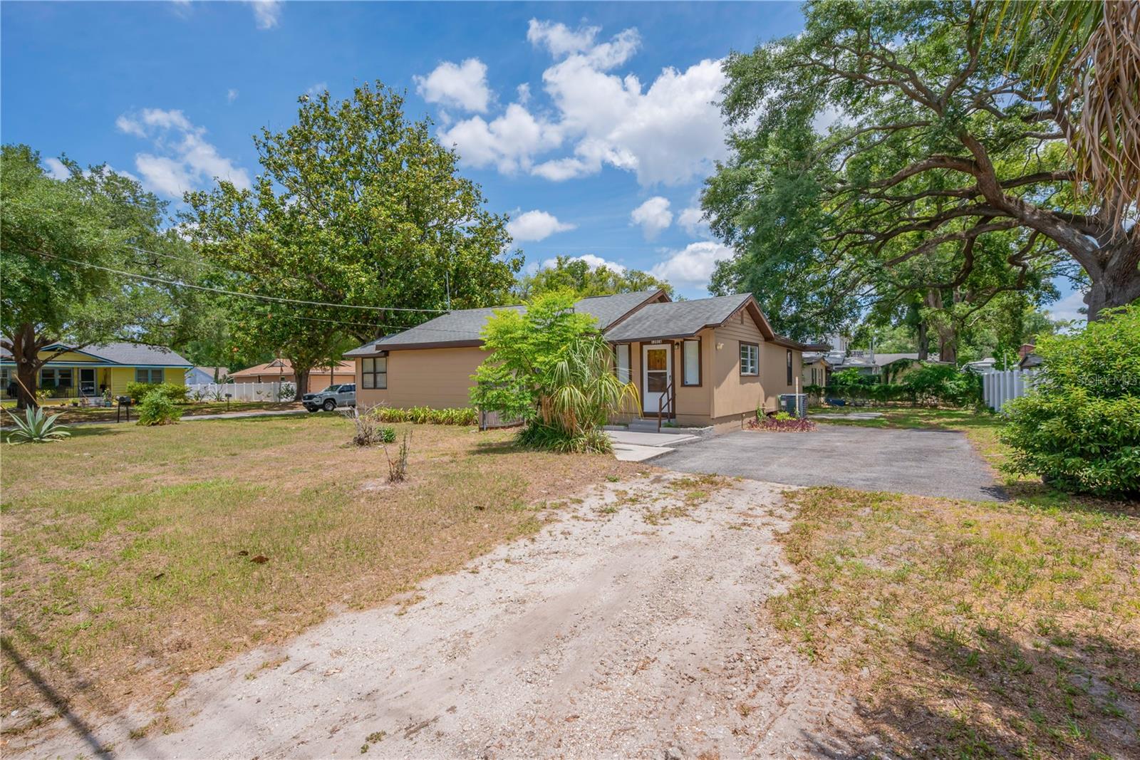 1201 E NORFOLK ST, TAMPA, FL, 33604