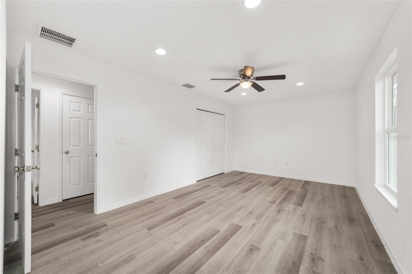 13078 NE 7TH LOOP, SILVER SPRINGS, FL, 34488