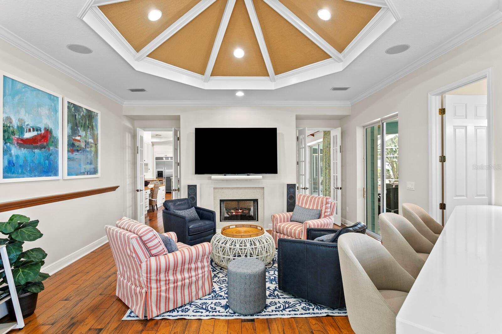 625 BALIBAY RD, APOLLO BEACH, FL, 33572