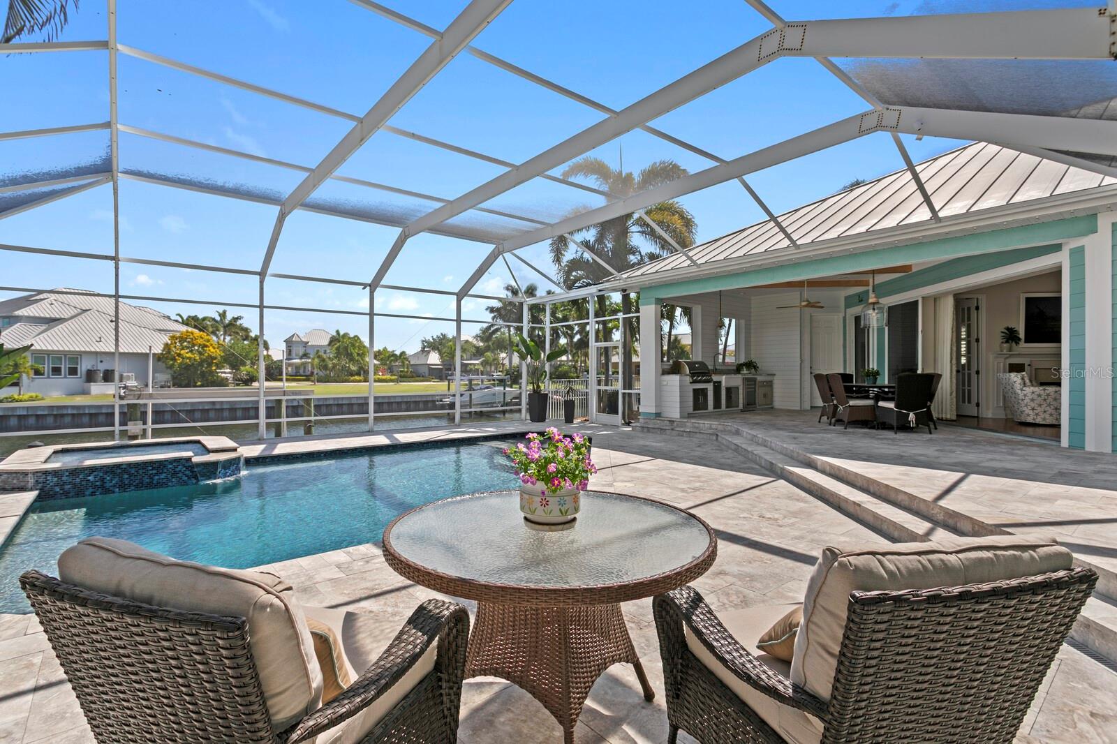 625 BALIBAY RD, APOLLO BEACH, FL, 33572