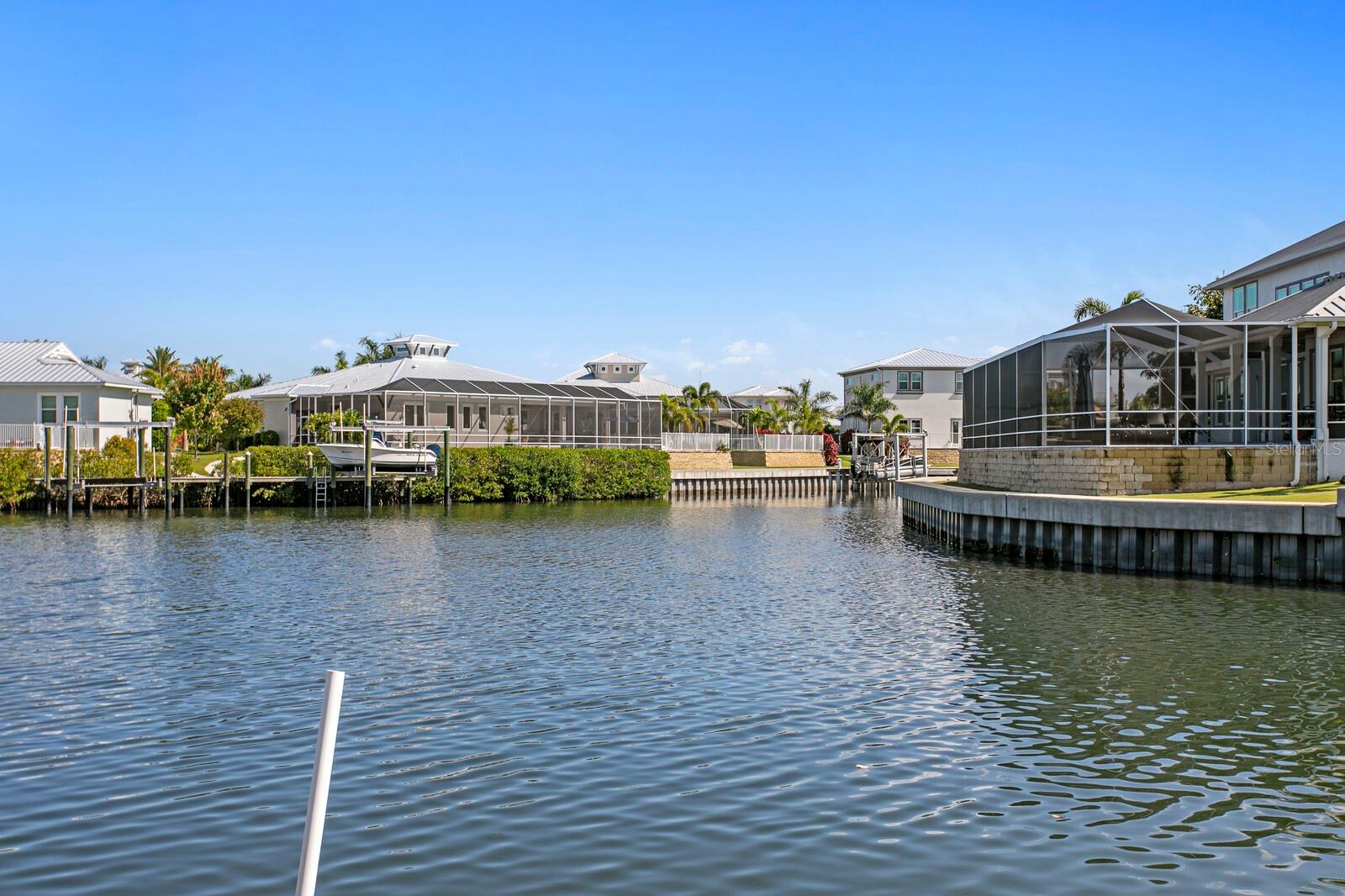 625 BALIBAY RD, APOLLO BEACH, FL, 33572