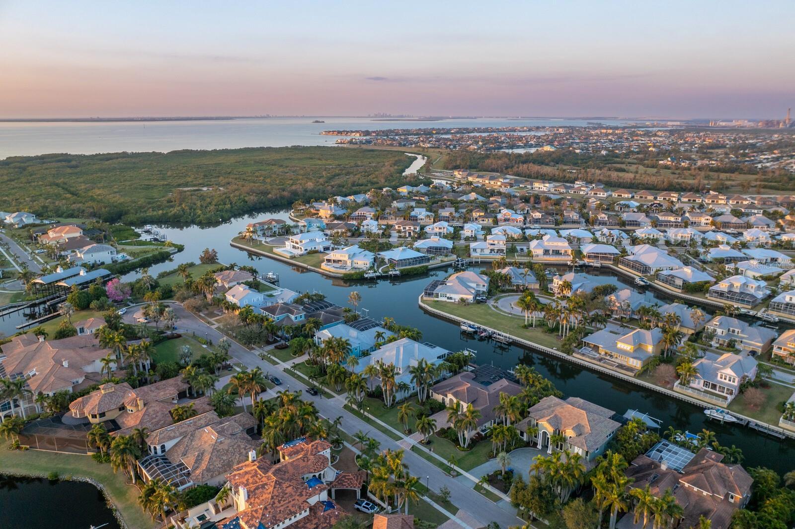 625 BALIBAY RD, APOLLO BEACH, FL, 33572
