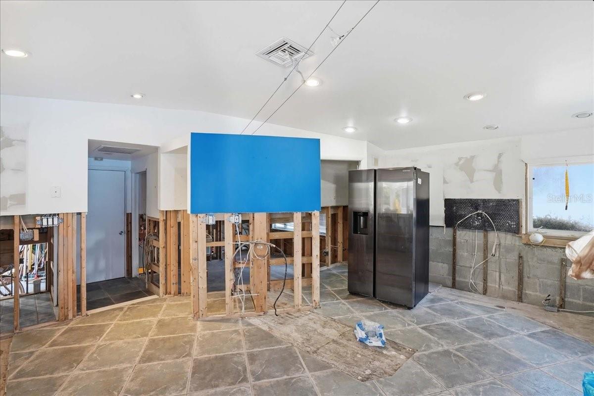 16007 GULF BLVD, REDINGTON BEACH, FL, 33708