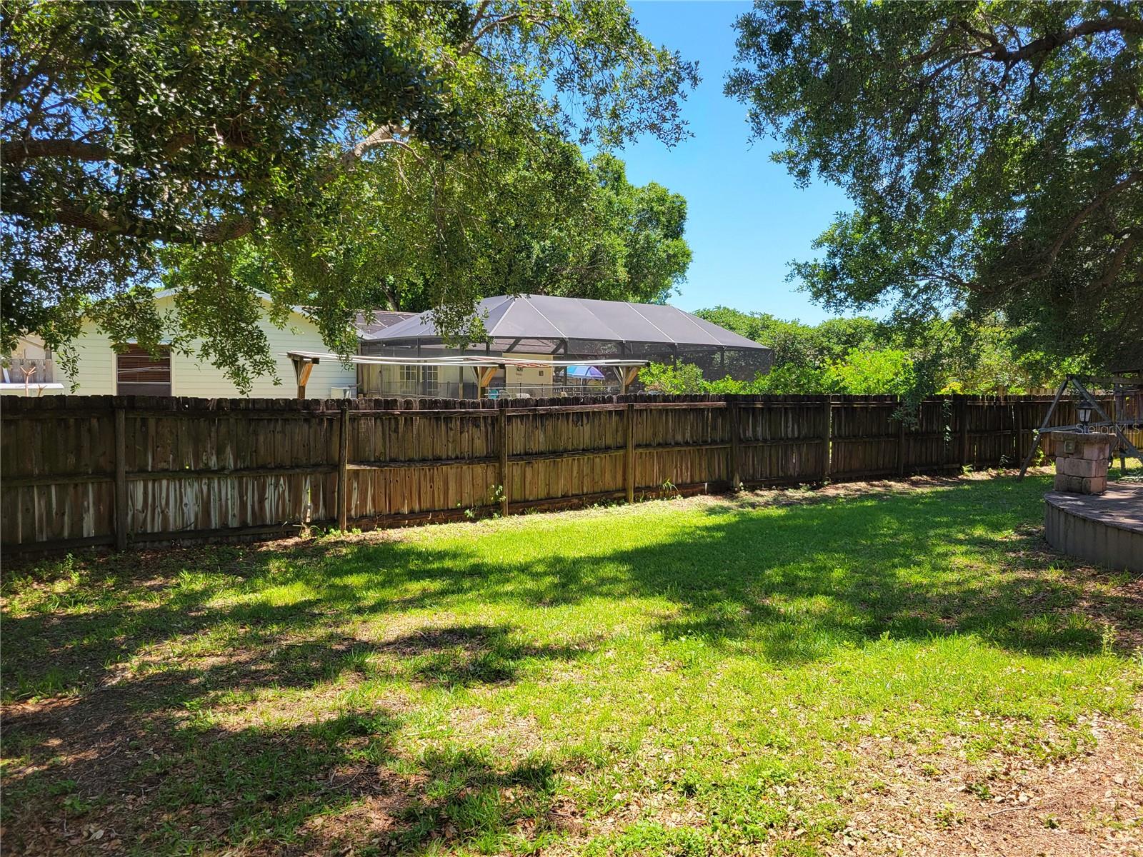 1111 MINA AVE NE, PALM BAY, FL, 32907