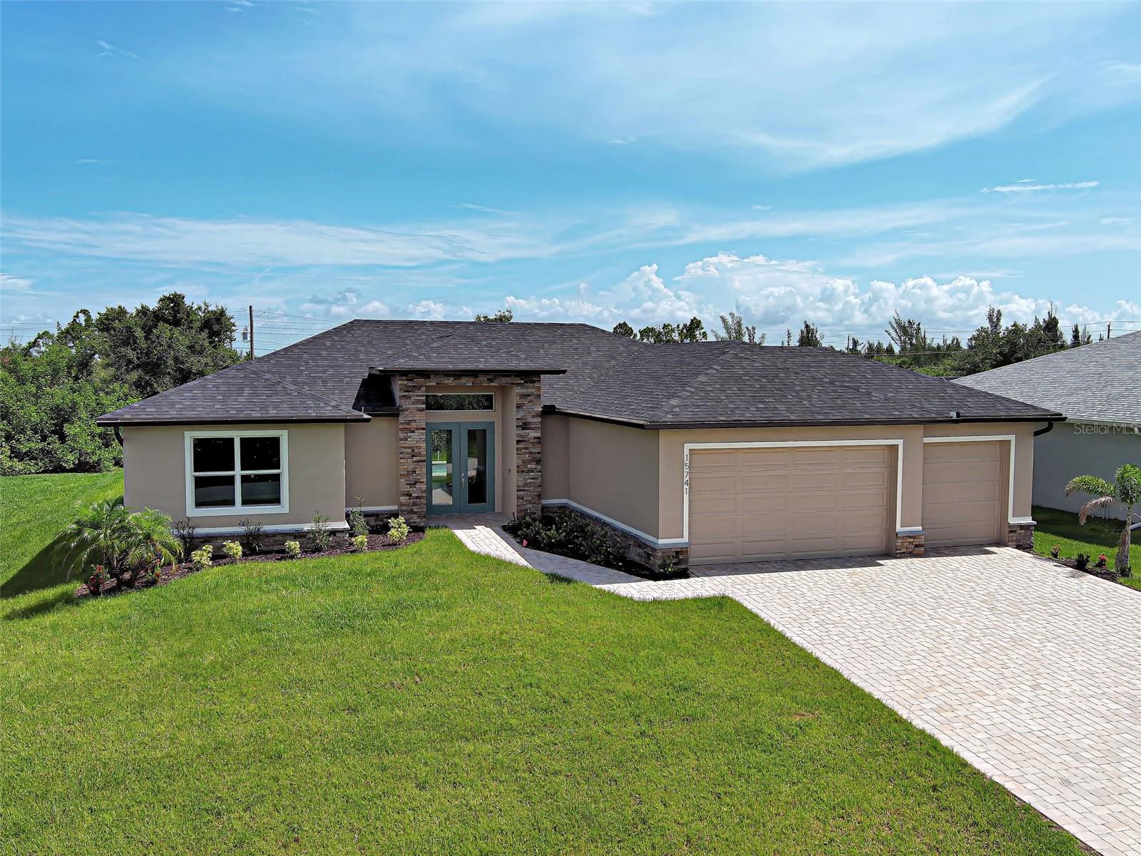 15741 AUTRY CIR, PORT CHARLOTTE, FL, 33981