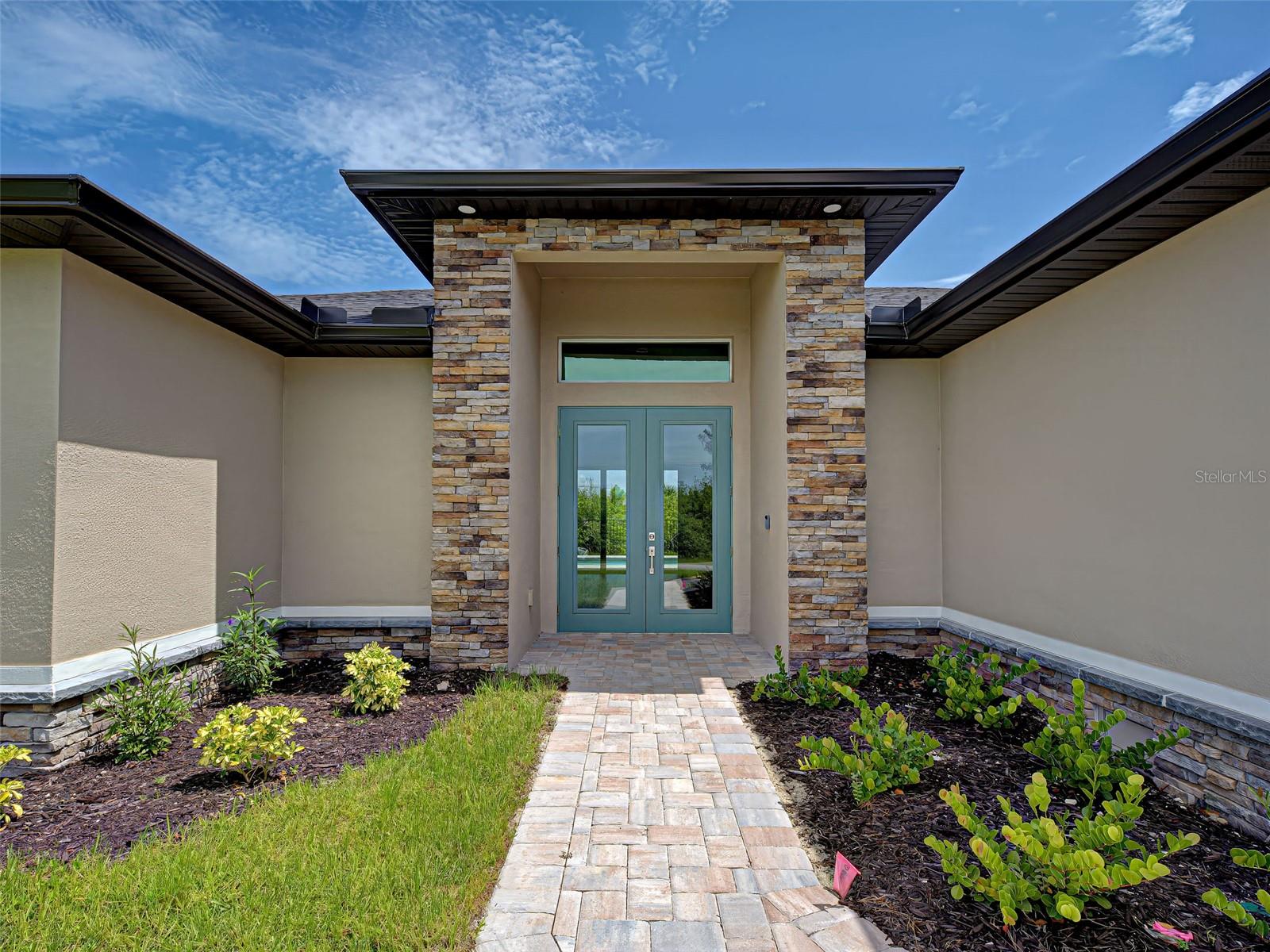 15741 AUTRY CIR, PORT CHARLOTTE, FL, 33981