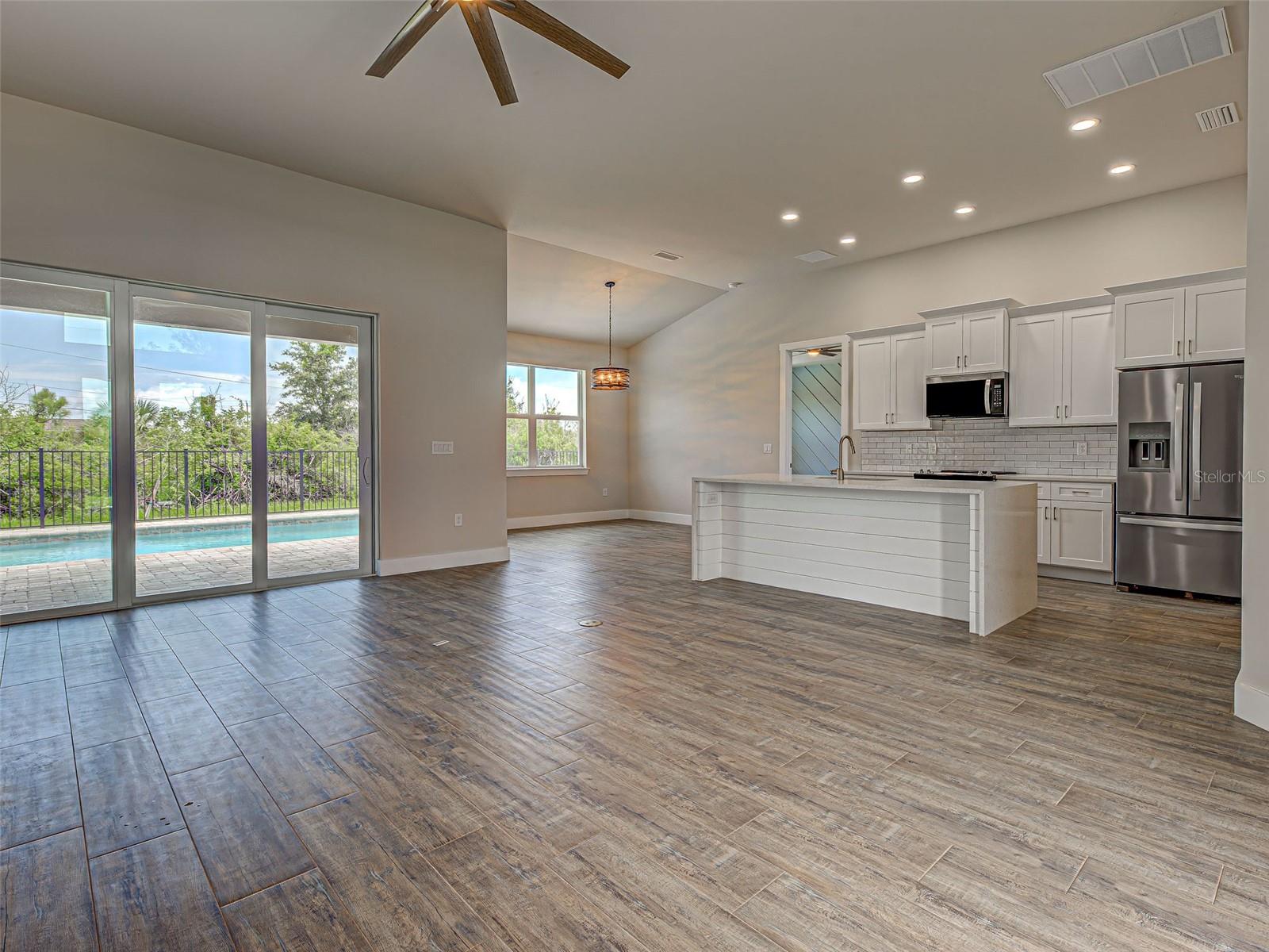 15741 AUTRY CIR, PORT CHARLOTTE, FL, 33981