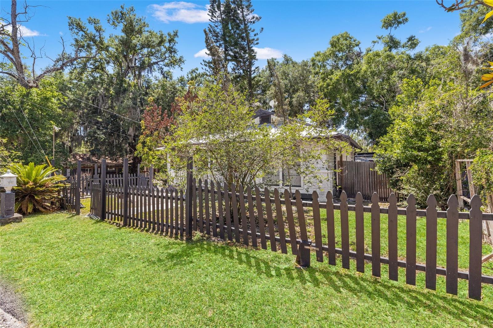 7902 N 12TH ST, TAMPA, FL, 33604