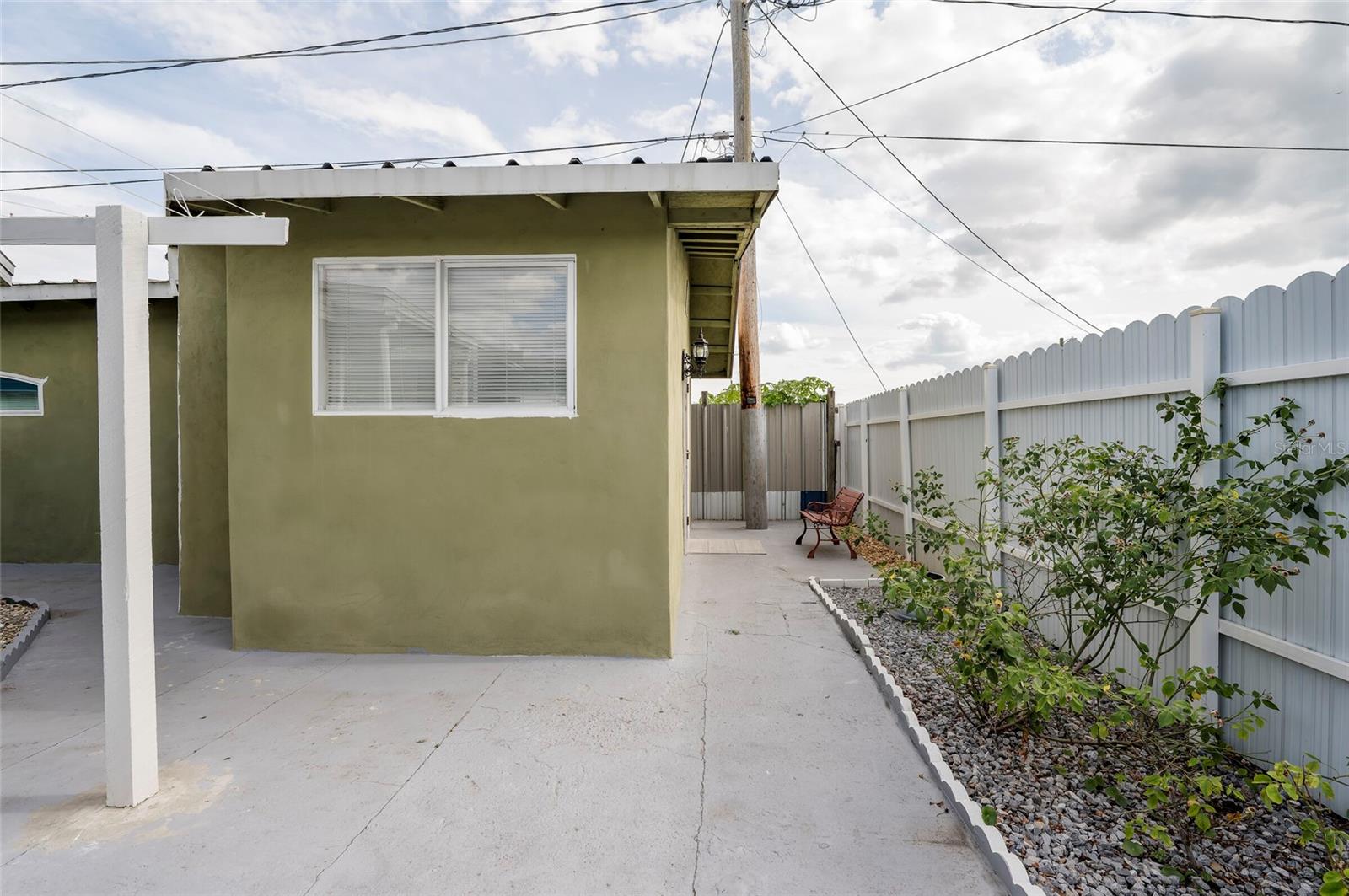 7511 TIDEWATER TRL, TAMPA, FL, 33619