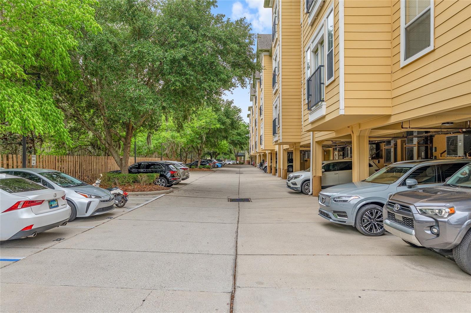 1185 SW 9TH RD #405, GAINESVILLE, FL, 32601