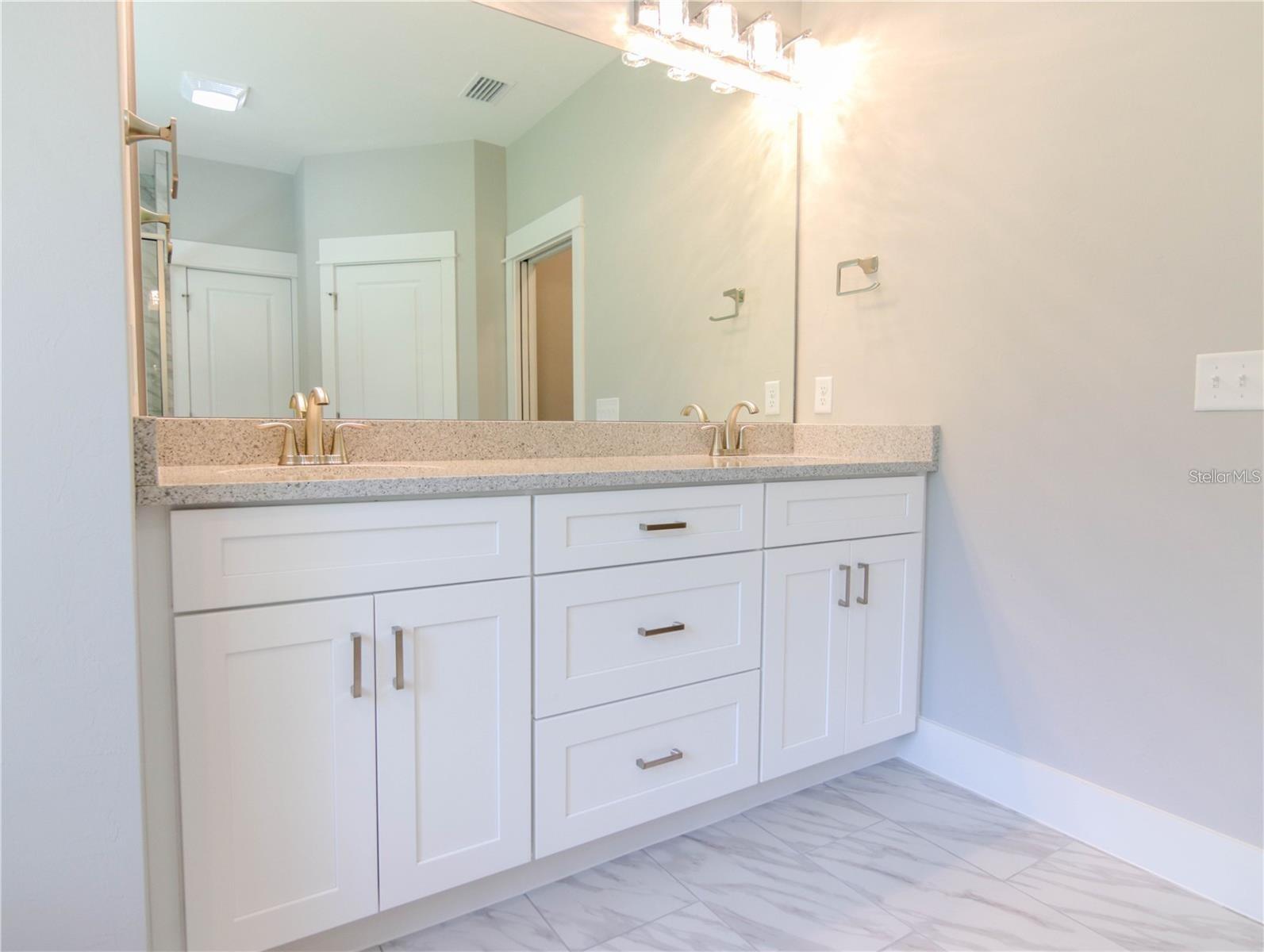 525 SW HEATHRIDGE DR, LAKE CITY, FL, 32024