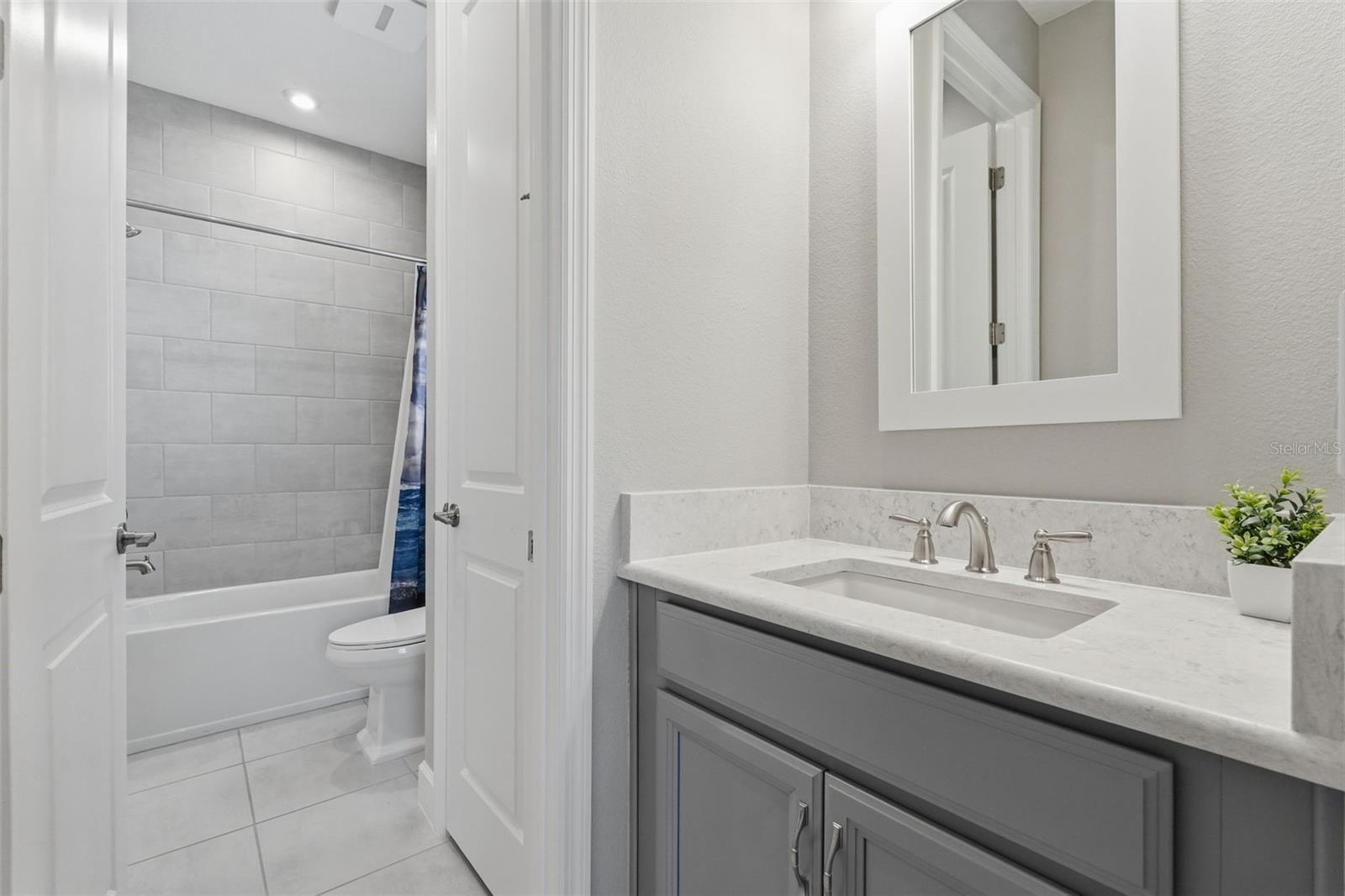 33805 CASTAWAY LOOP, WESLEY CHAPEL, FL, 33543