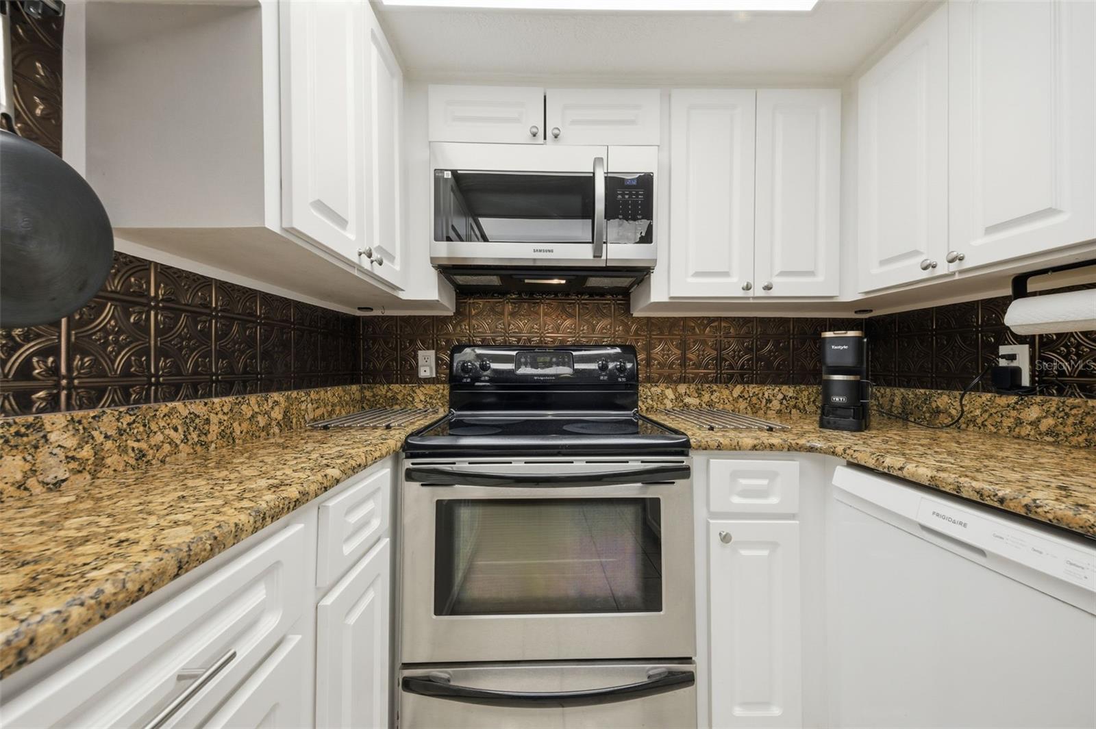 4141 BAYSHORE BLVD #606, TAMPA, FL, 33611