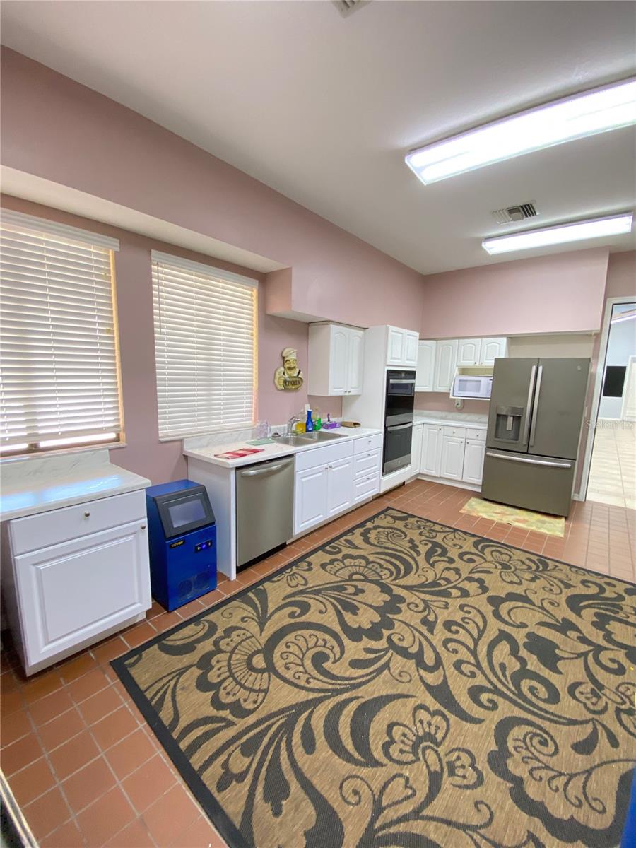 8330 FANTASIA PARK WAY, RIVERVIEW, FL, 33578