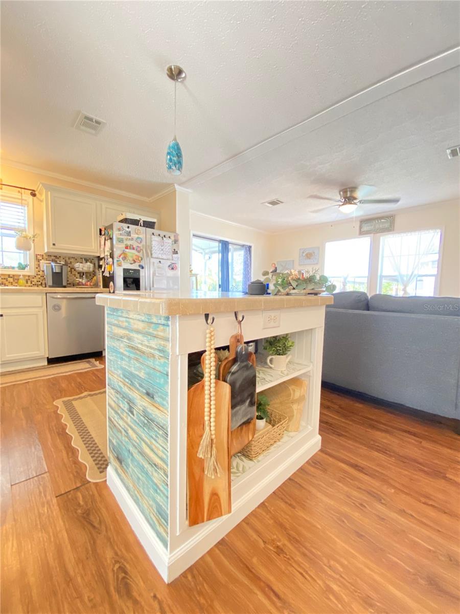 8330 FANTASIA PARK WAY, RIVERVIEW, FL, 33578