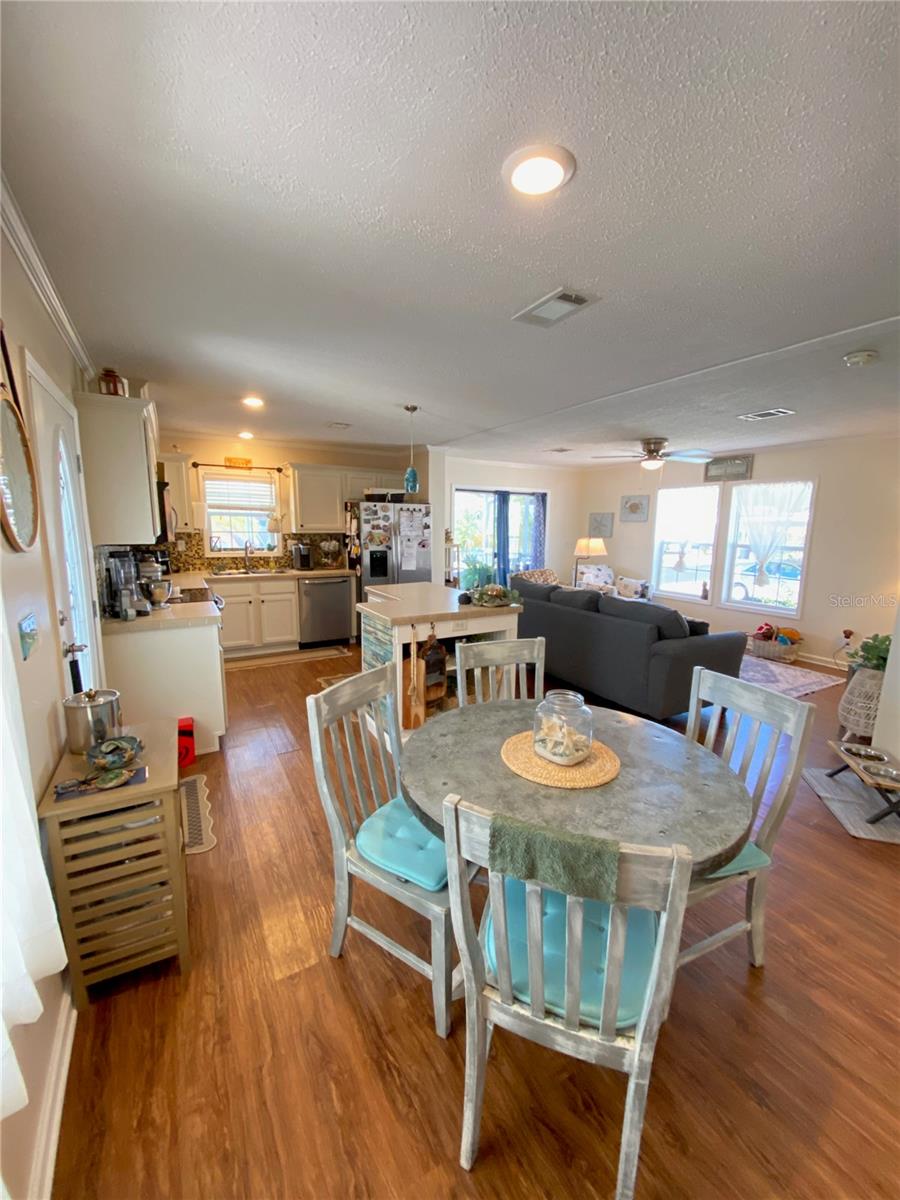 8330 FANTASIA PARK WAY, RIVERVIEW, FL, 33578