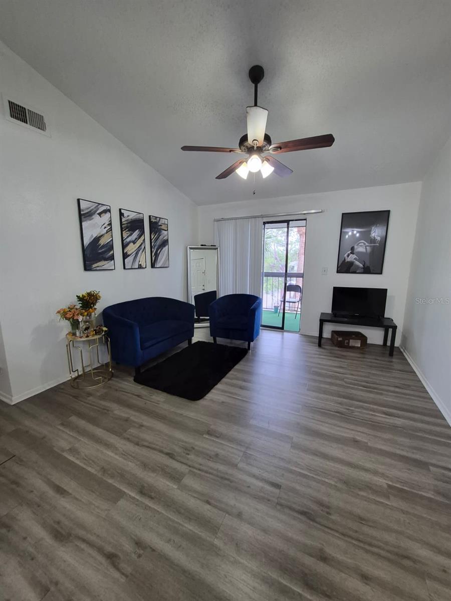 2031 CASCADES BLVD #307, KISSIMMEE, FL, 34741