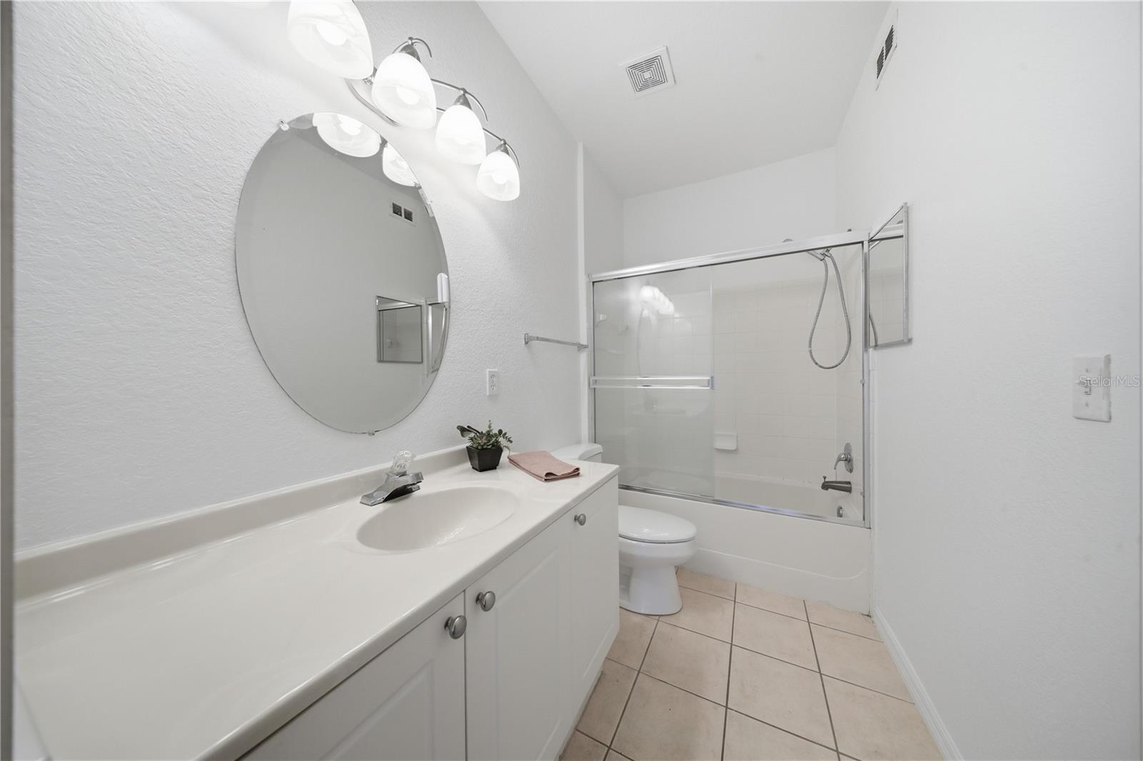 2484 LANCIEN CT #1, ORLANDO, FL, 32826